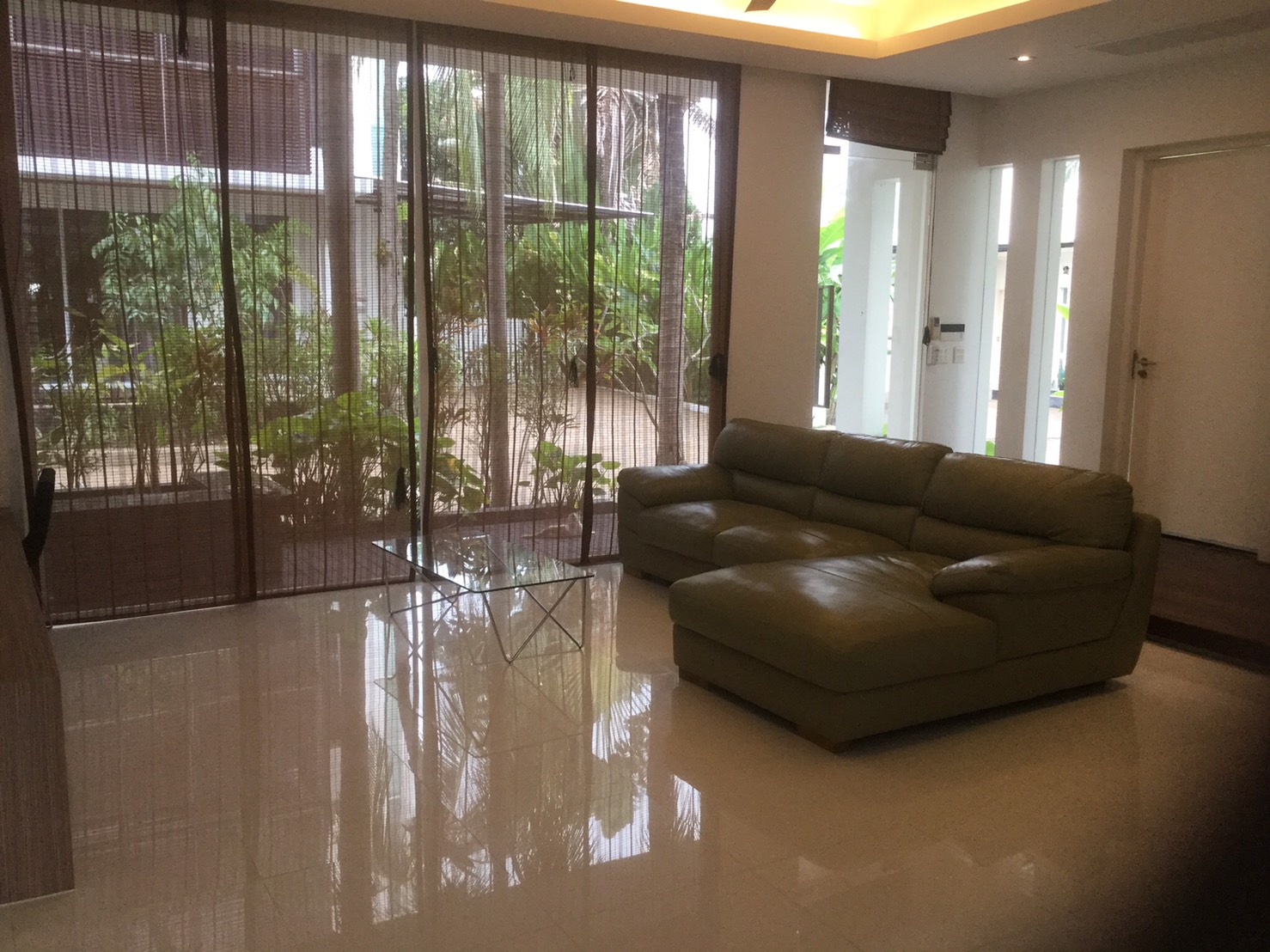 For Rent : Kohkaew, Modern House with Swimming Pool, 4 bedroom 5 bathroom