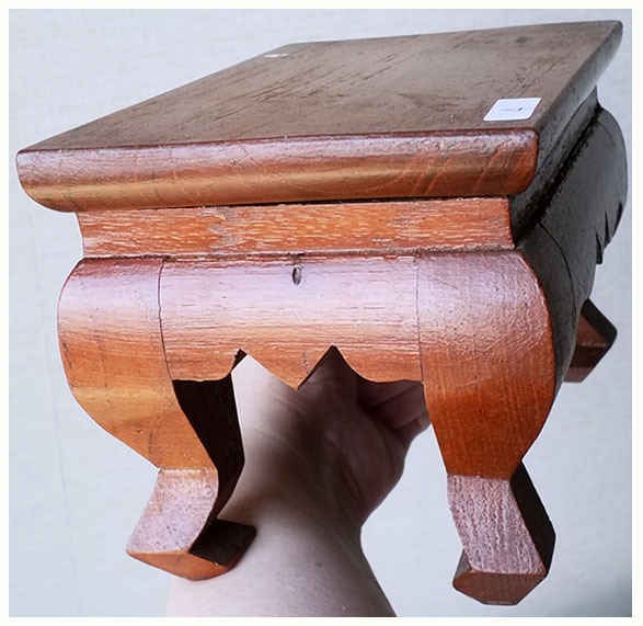 โต๊ะยอด ตั่ง ฐานไม้เล็ก(โต๊ะหมู่แบบแยกชิ้น)