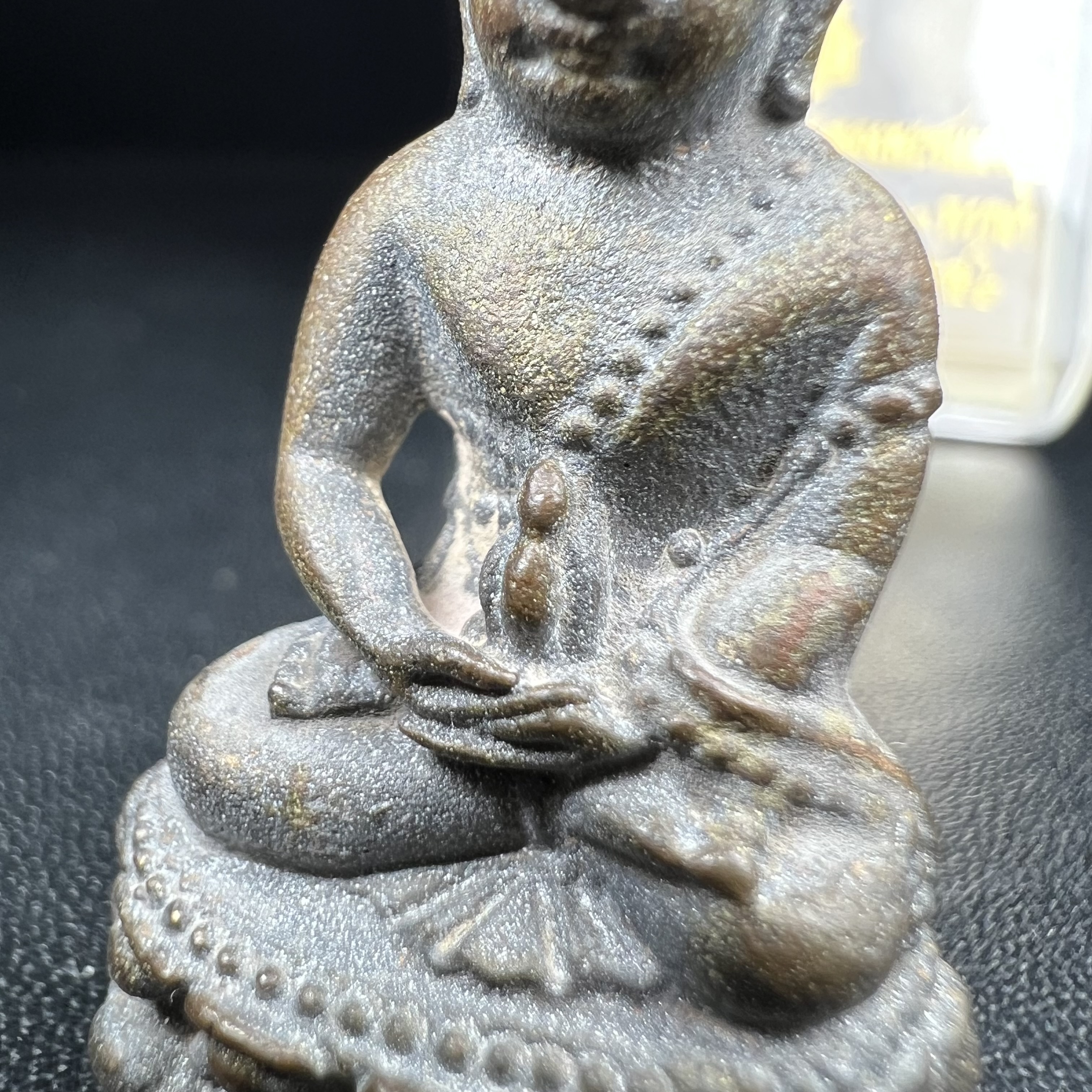 พระกริ่งชินบัญชรฉลองพระชันษา 100 ปี สมเด็จพระญาณสังวร วัดบวรนิเวศวิหาร ปี 2556 เนื้อนวโลหะผสมทองคำก้นทองแดง พิธีใหญ่ มวลสารเด่น นิยม(1 ใน 2556 องค์)***องค์หมายเลข ๙๙๔***