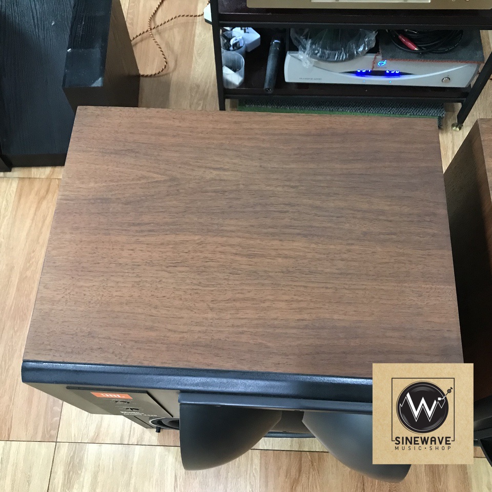 ลำโพง ยี่ห้อ JBL รุ่น 4425 (Made in USA)