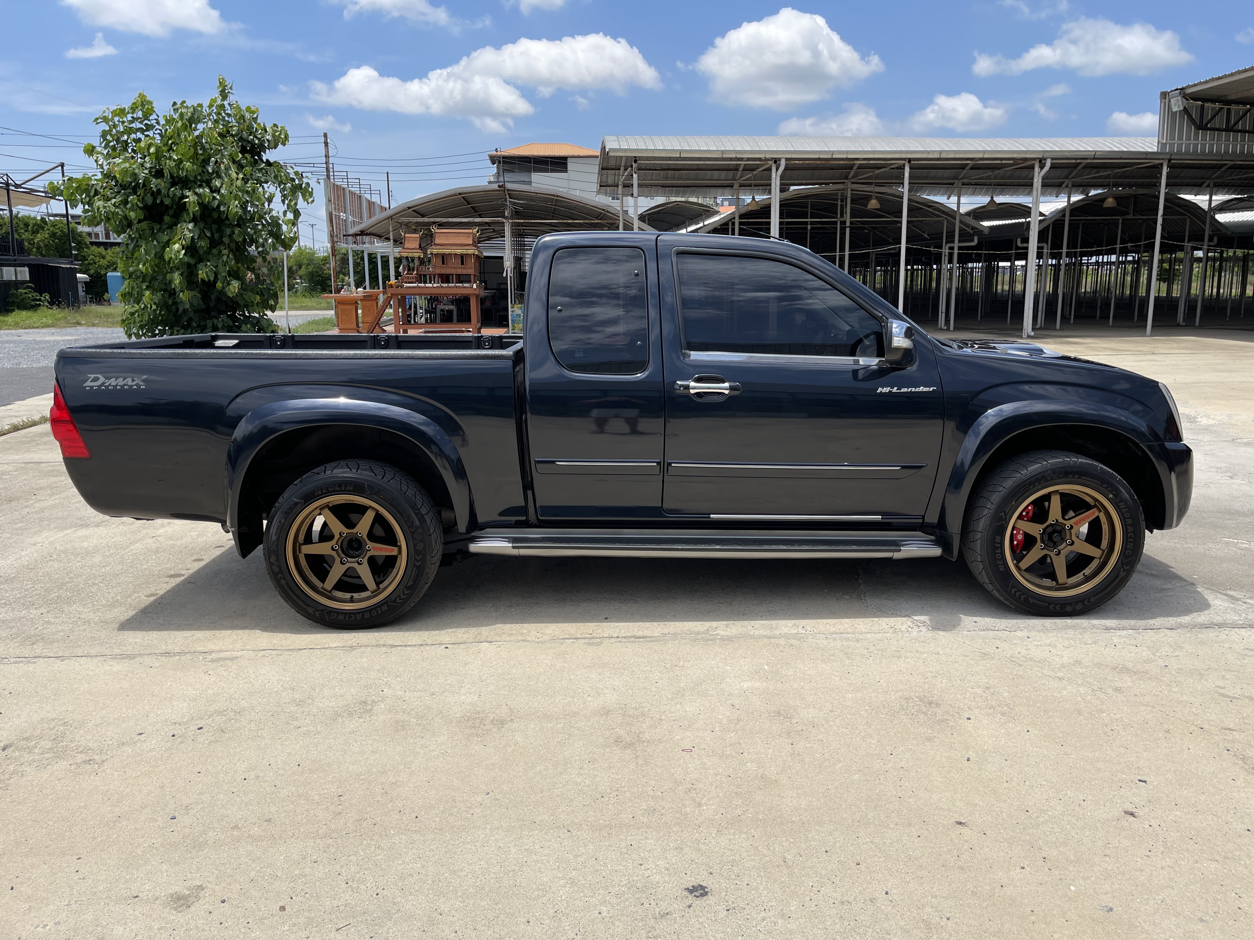Isuzu Dmax Cab Hilander 3.0 Vgs Abs Airbag 2011 ดำ