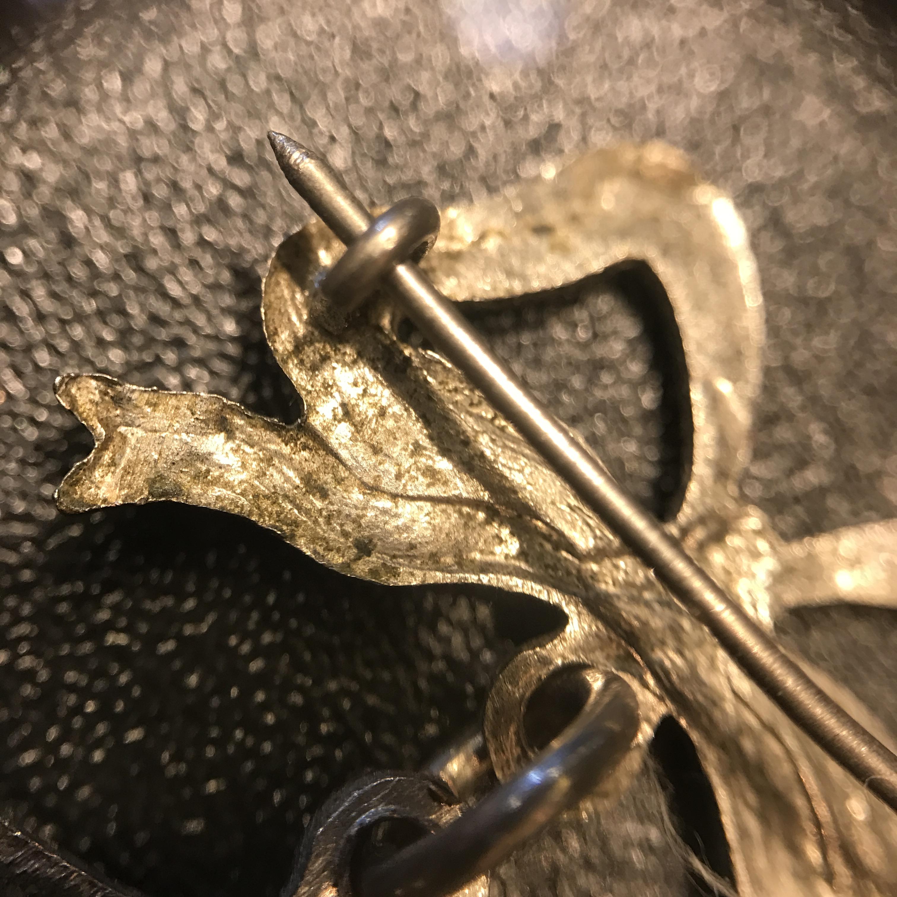 เหรียญในหลวงรัชกาลที่9 รุ่นจอมทัพไทย ปี2507 เจ้าคุณนรฯ วัดเทพศิรินทร์ อธิษฐานจิตปลุกเสก เนื้ออัลปาก้าชุบนิเกิ้ล พร้อมเข็มกลัดยันต์น้ำเต้าเจ้าคุณนรฯ