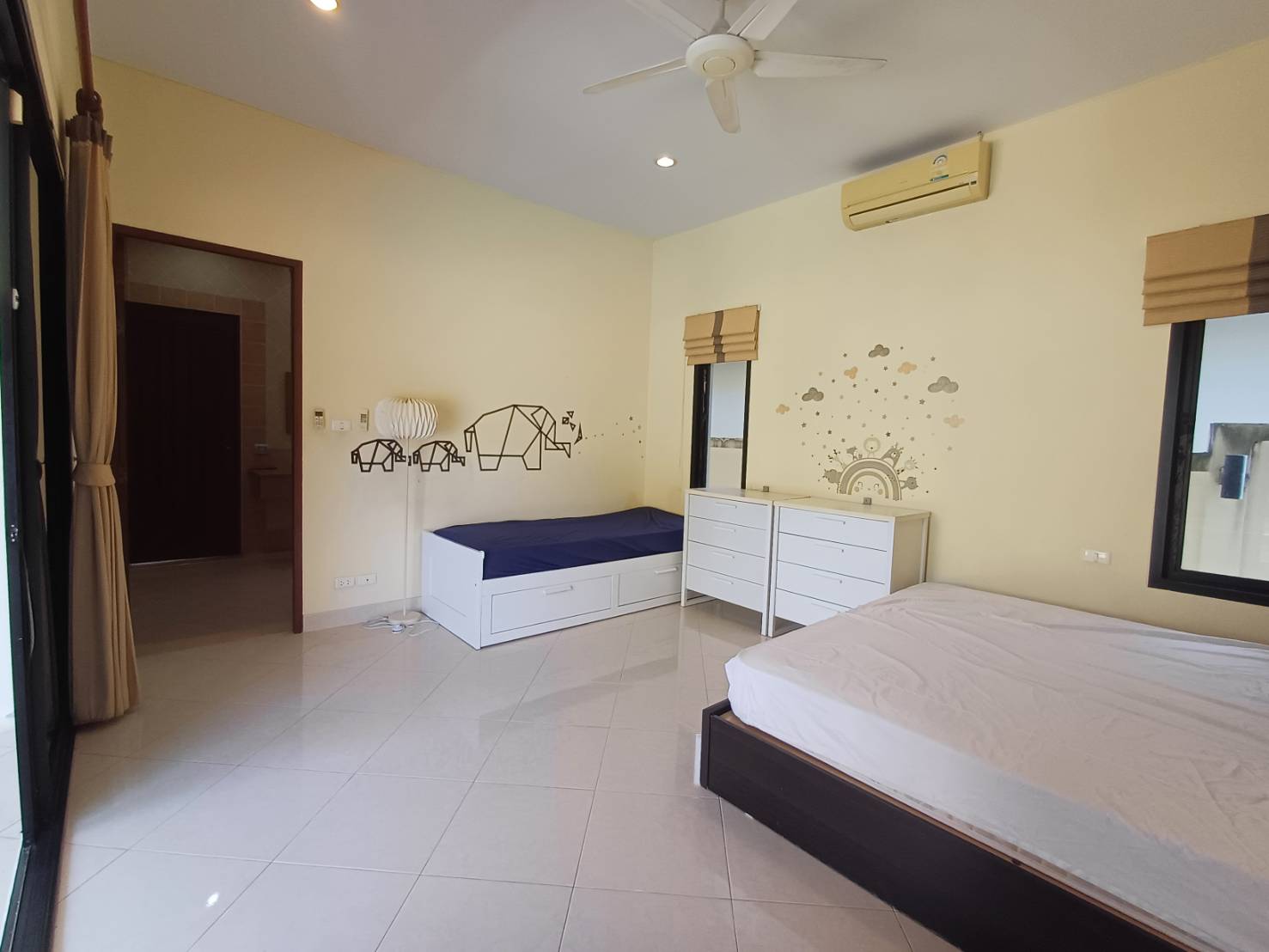 For Rent : Chalong, Private Pool villa 3 Bedrooms 3 Bathrooms