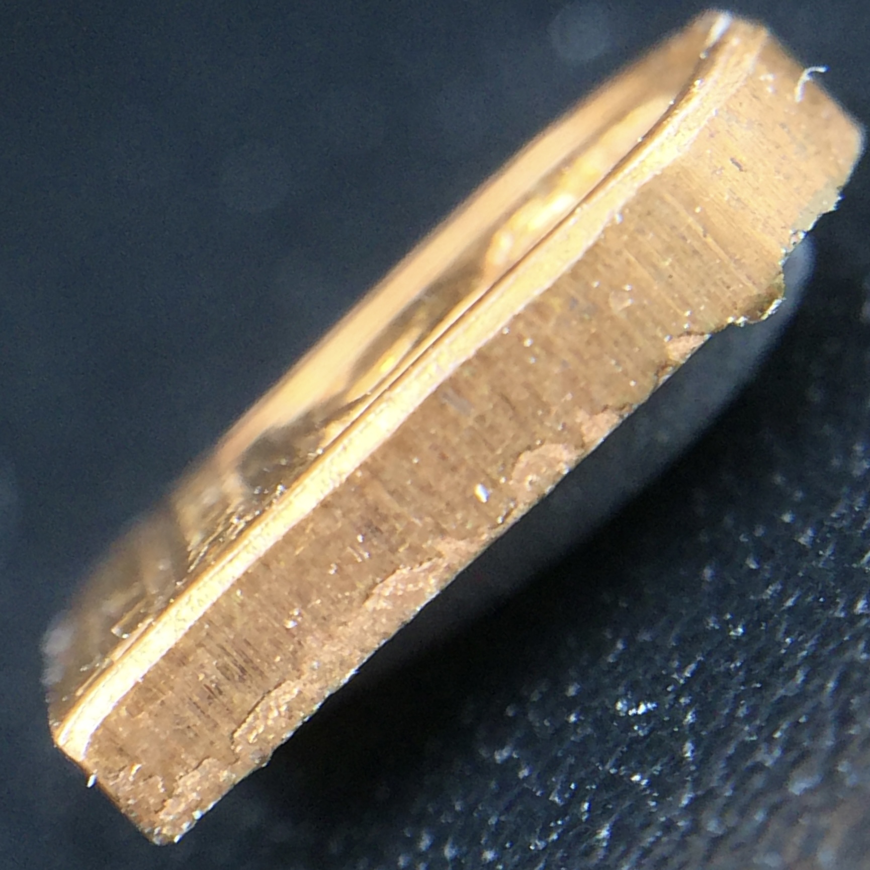 พระปรกใบมะขาม พระพุทธสิหิงค์ ภปร. ธรรมศาสตร์ 50ปี เนื้อทองแดง(คัดสภาพสวย)(ในหลวงรัชกาลที่9 เสด็จเททอง)(พระปรกใบมะขาม ภปร รุ่นแรก)