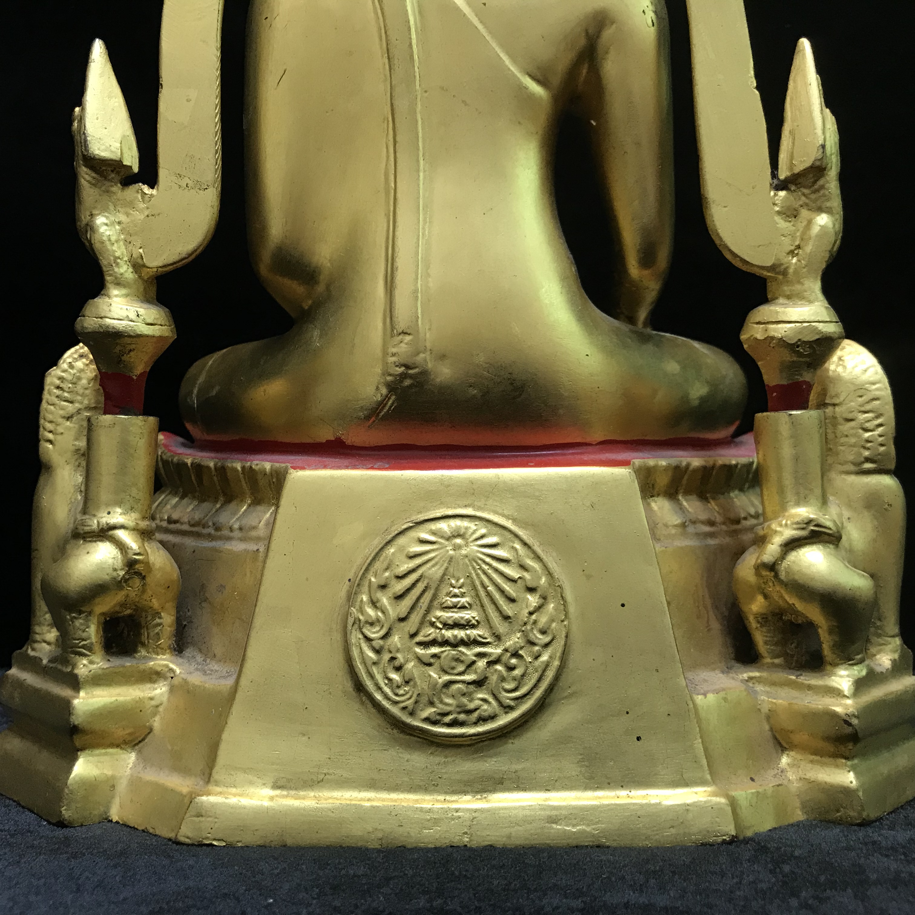 พระพุทธชินราช มวก วัดเบญจมบพิตร ปี 2519 หน้าตัก 5.9 นิ้ว หล่อดินไทย ปิดทองเดิม(ในหลวงรัชกาลที่9และราชินีเสด็จฯเททอง)