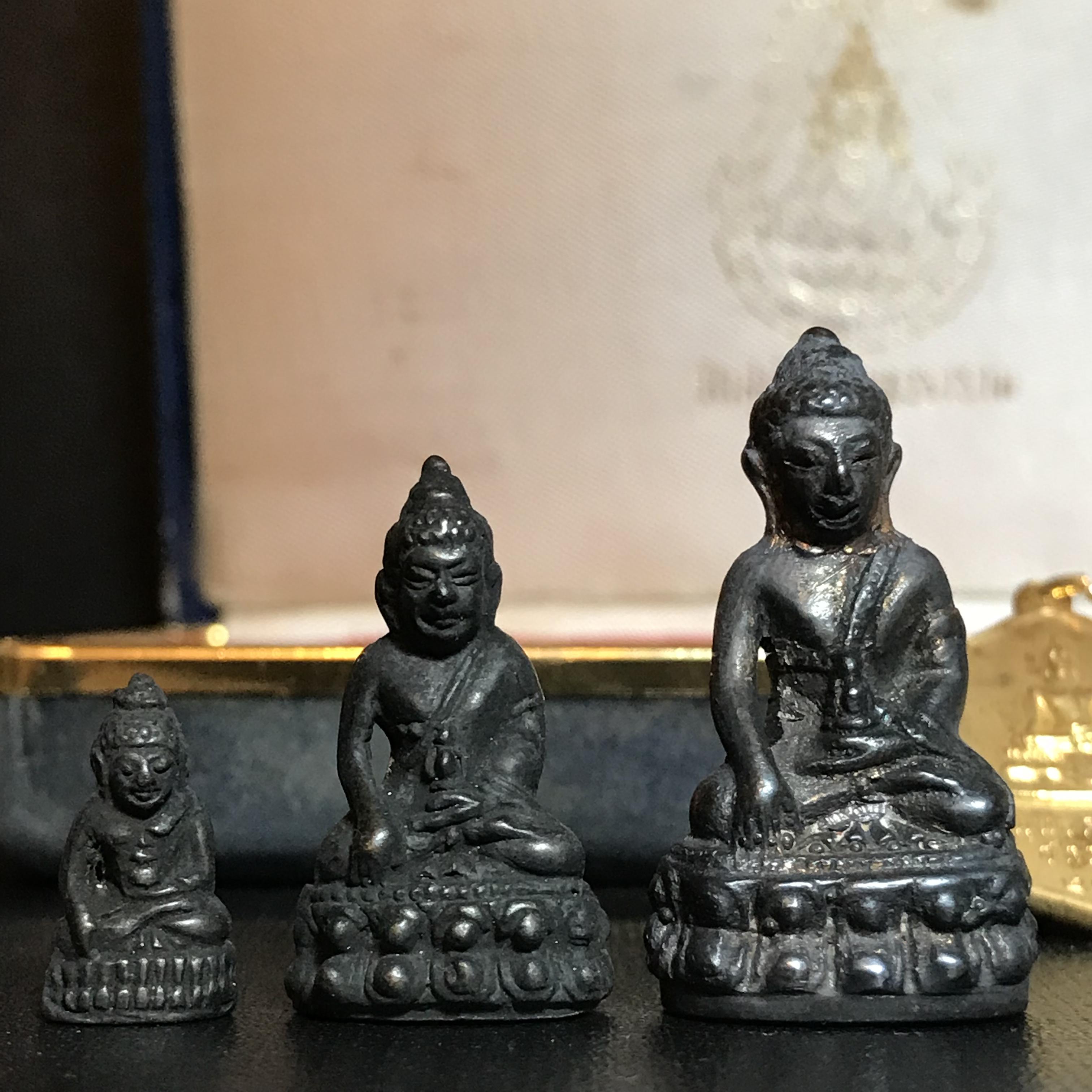 พระกริ่งศรีศากยมุนี ชุดกรรมการใหญ่ วัดสุทัศน์ ปี2516(ในหลวงรัชกาลที่ ๙ ทรงเสด็จเททอง)