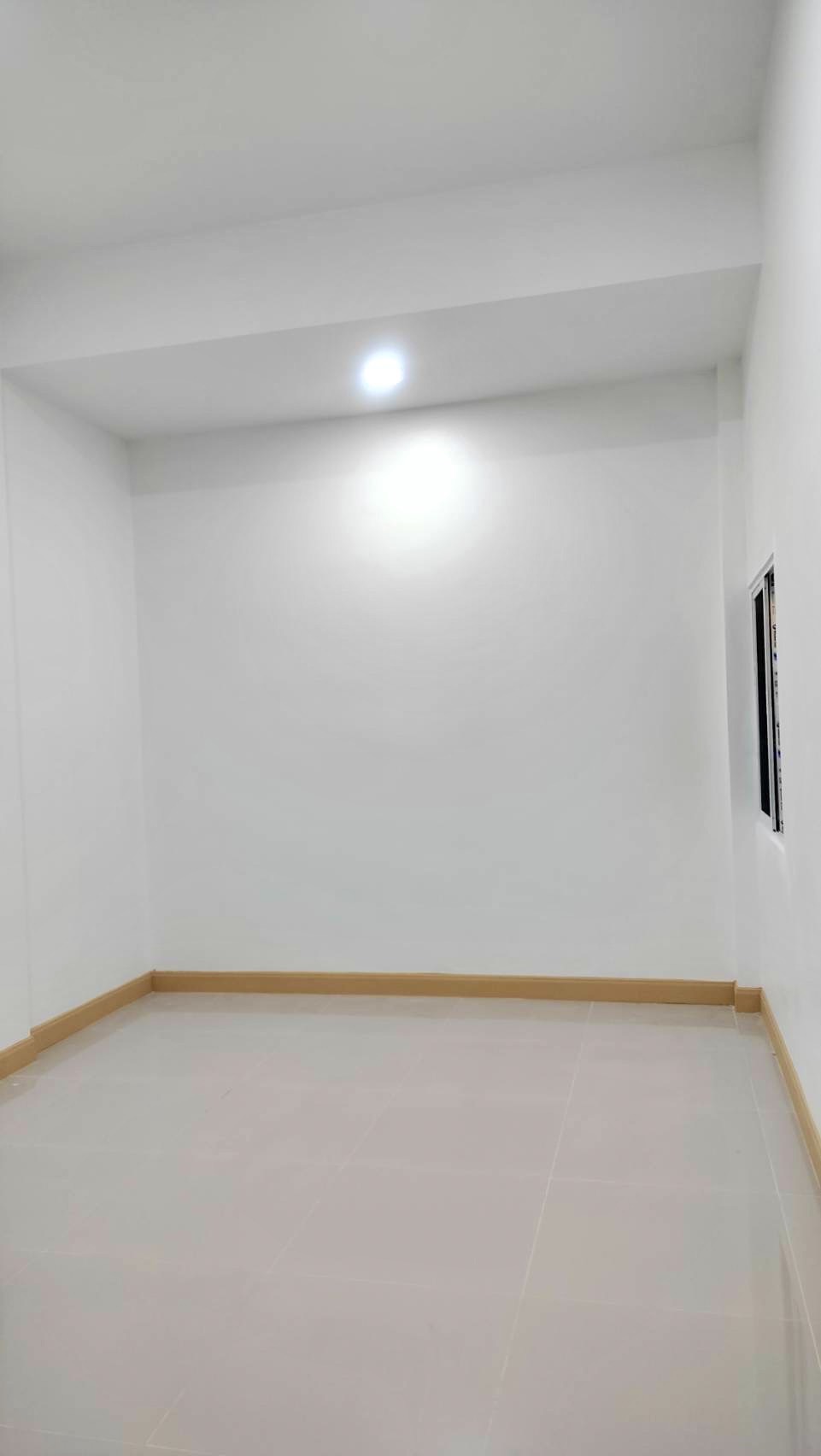 For Sales : Phuket Town, New renovated twin house, 3 Bedrooms 2 Bathrooms