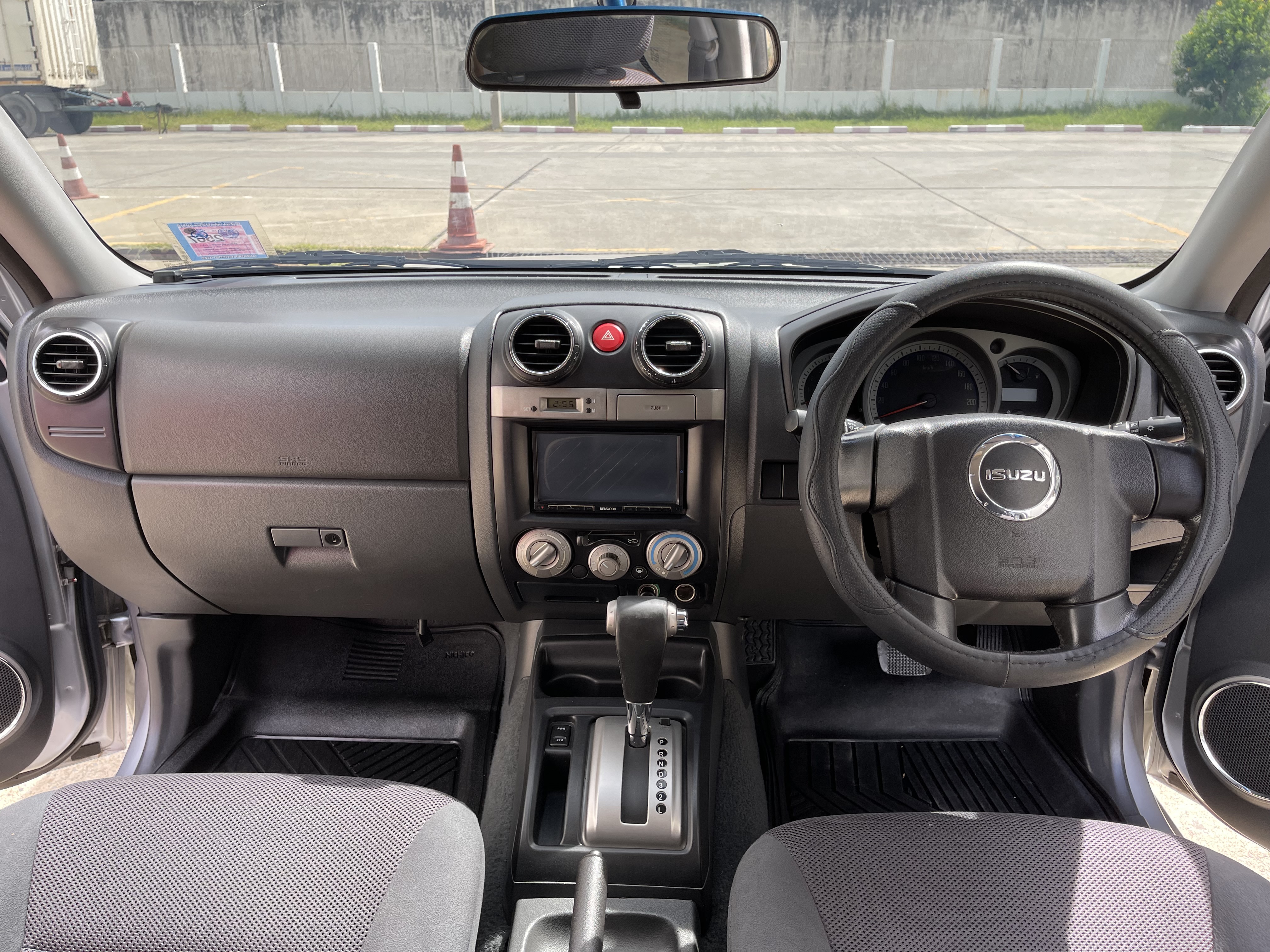 Isuzu Dmax Cab SLX 3.0 Abs Airbag Navi At 2010 เงิน