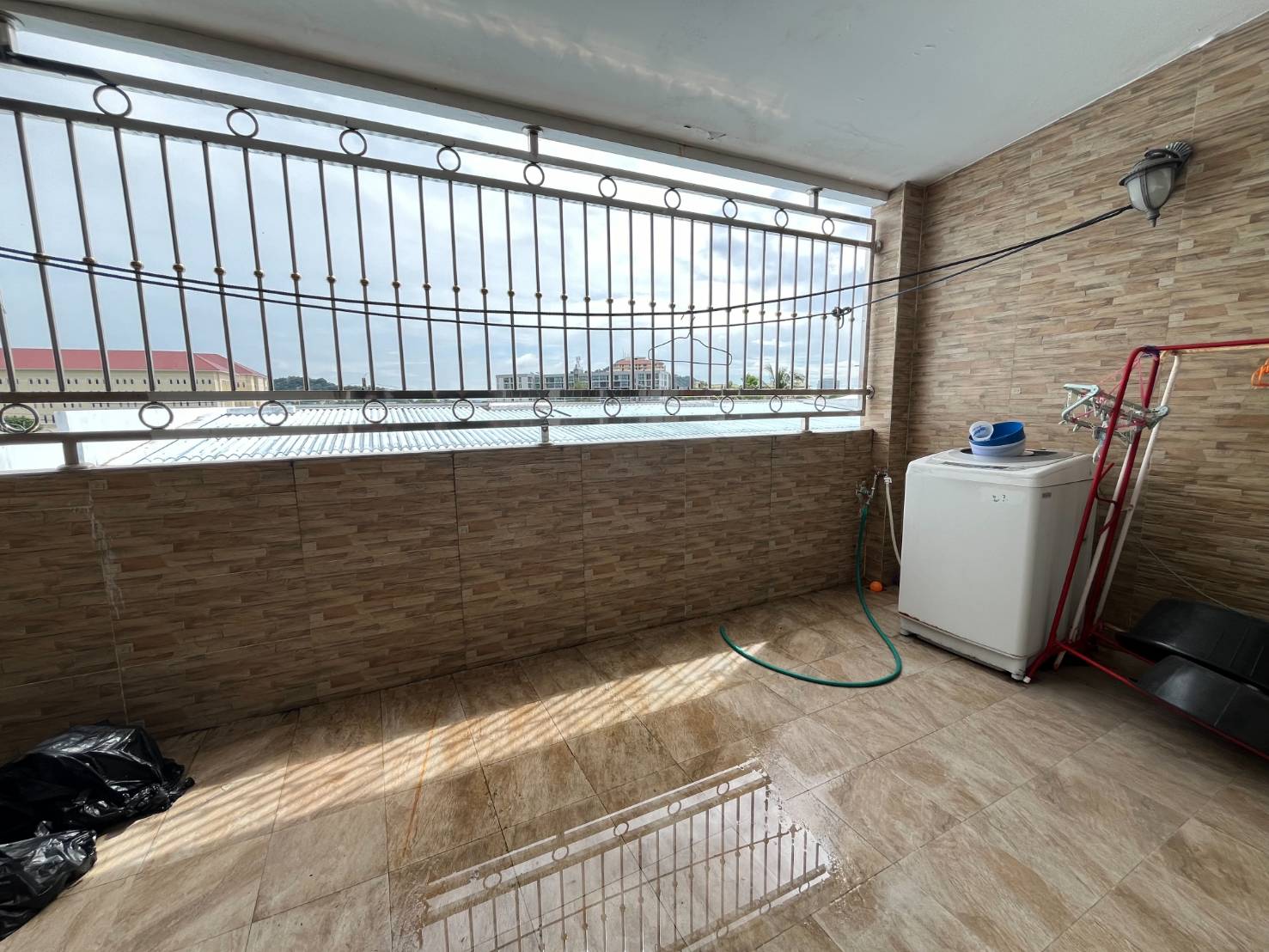 For Sales : Phuket Town, 3-story commercial building, 4 Bedrooms 4 Bathrooms