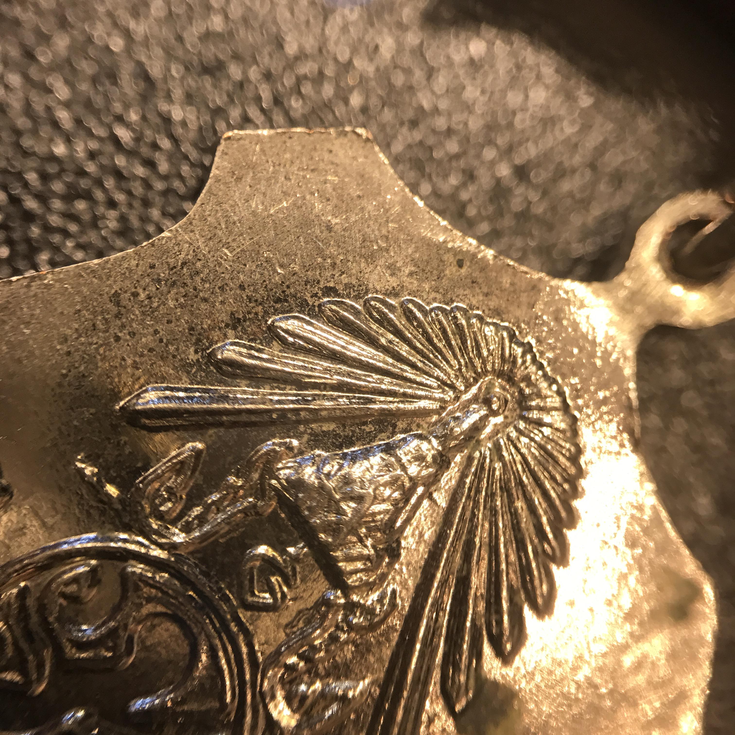 เหรียญในหลวงรัชกาลที่9 รุ่นจอมทัพไทย ปี2507 เจ้าคุณนรฯ วัดเทพศิรินทร์ อธิษฐานจิตปลุกเสก เนื้ออัลปาก้าชุบนิเกิ้ล พร้อมเข็มกลัดยันต์น้ำเต้าเจ้าคุณนรฯ