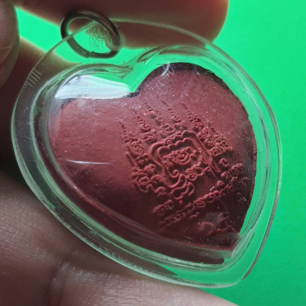 ของเสน่ห์ หัวใจเสน่ห์ สีแดง มวสาร ว่านไก่แดงโปร เลี่ยมกรอบ หัวใจเสน่ห์ของแท้ เสน่ห์จันทร์