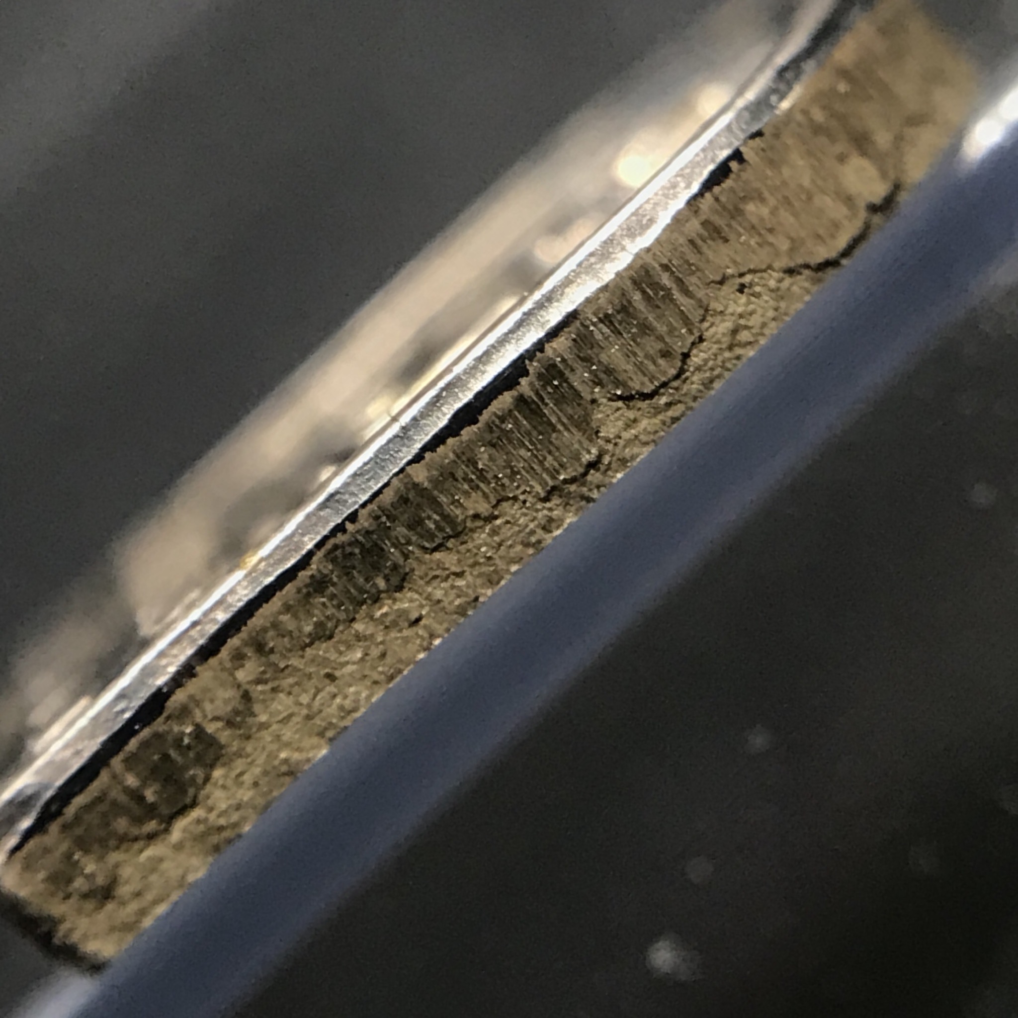 พระปรกใบมะขาม พระพุทธสิหิงค์ ภปร ธรรมศาสตร์ 50ปี เนื้อเงิน(ในหลวงรัชกาลที่9 เสด็จเททอง)(พระปรกใบมะขาม ภปร. รุ่นแรก)หายาก