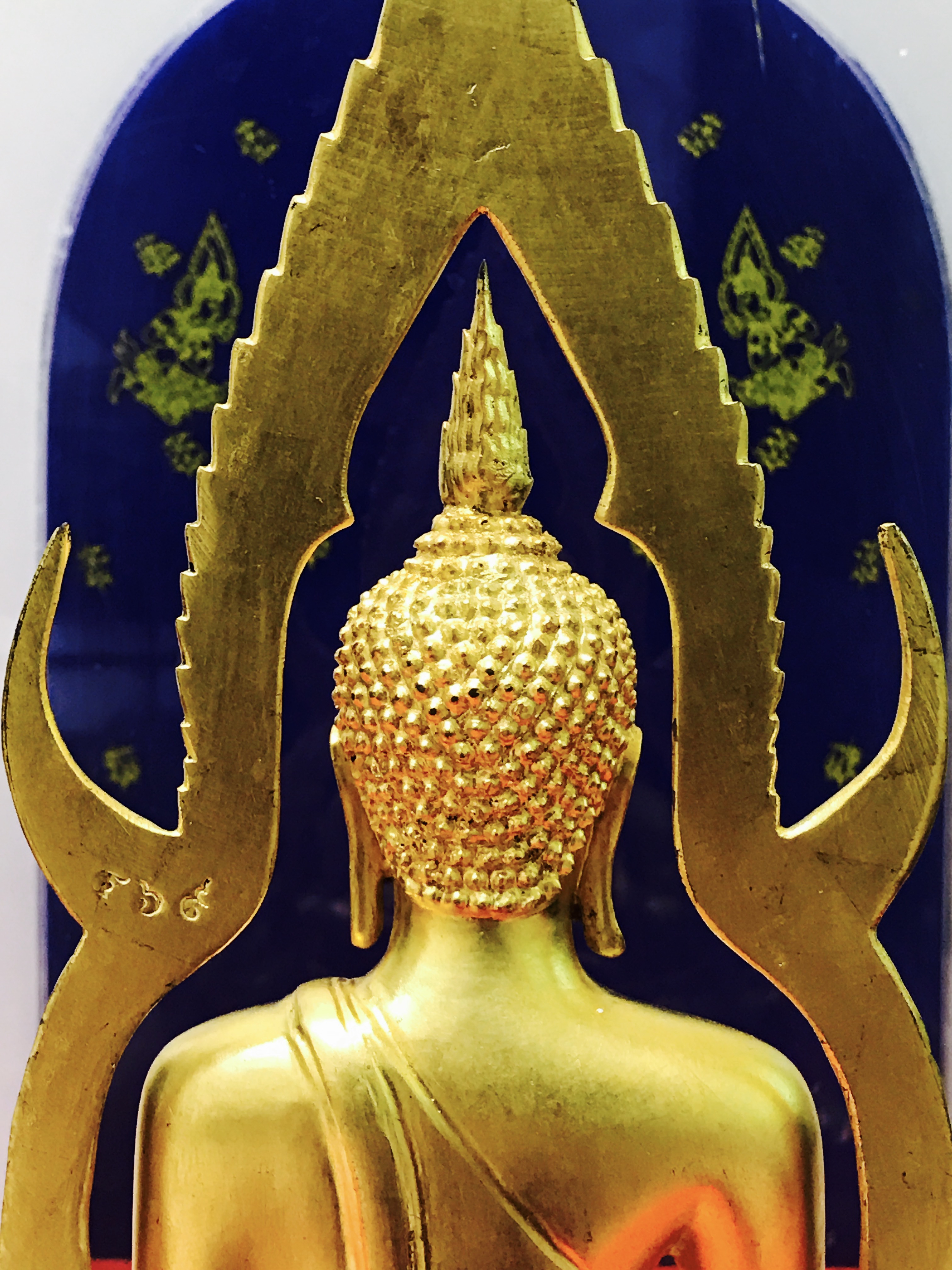 พระพุทธชินราช จปร วัดเบญจมบพิตร ปี 2519 หน้าตัก 5.9 นิ้ว หล่อดินไทย ปิดทองเดิมพร้อมครอบตู้เดิม(ในหลวงและราชินีเสด็จฯเททอง)