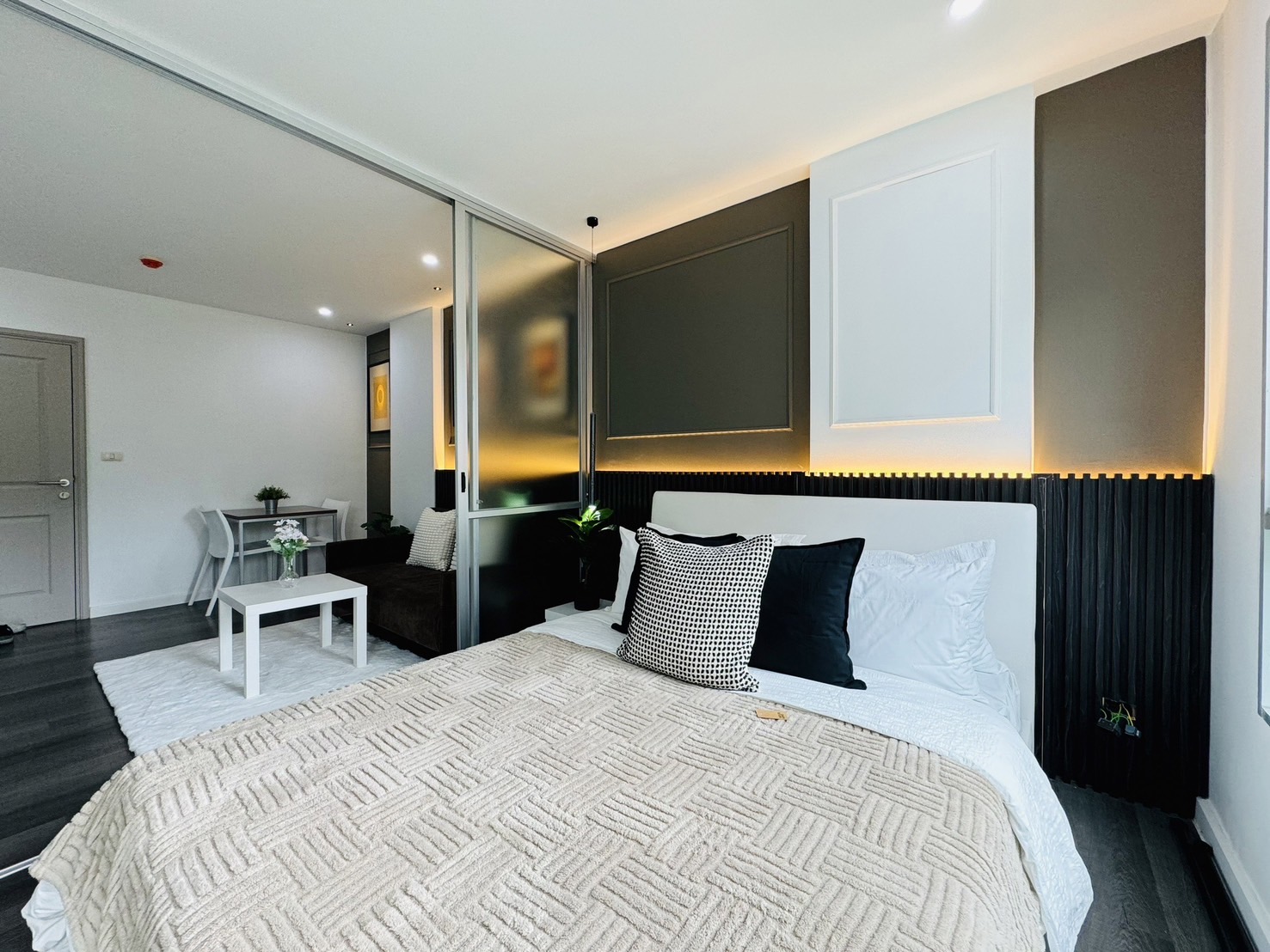 For Rent : Kuku, Dcondo campus, 1 Bedrooms 1 Bathrooms, 2nd flr.