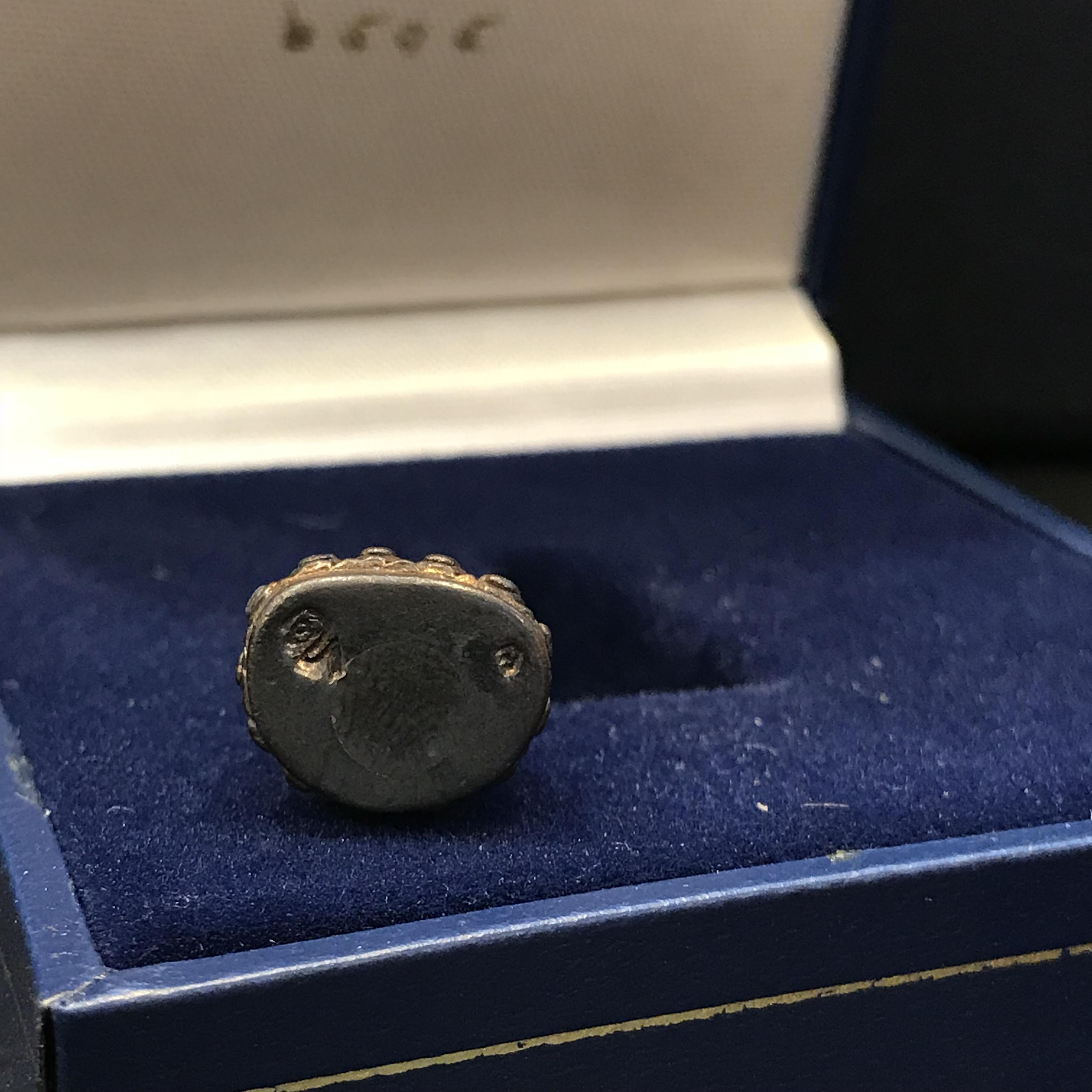 พระกริ่งพุทธอุดมสมบูรณ์ (พระปุ้มปุ้ย) เนื้อนวโลหะ ปี2535(รุ่นแรก)(1ใน2000องค์)