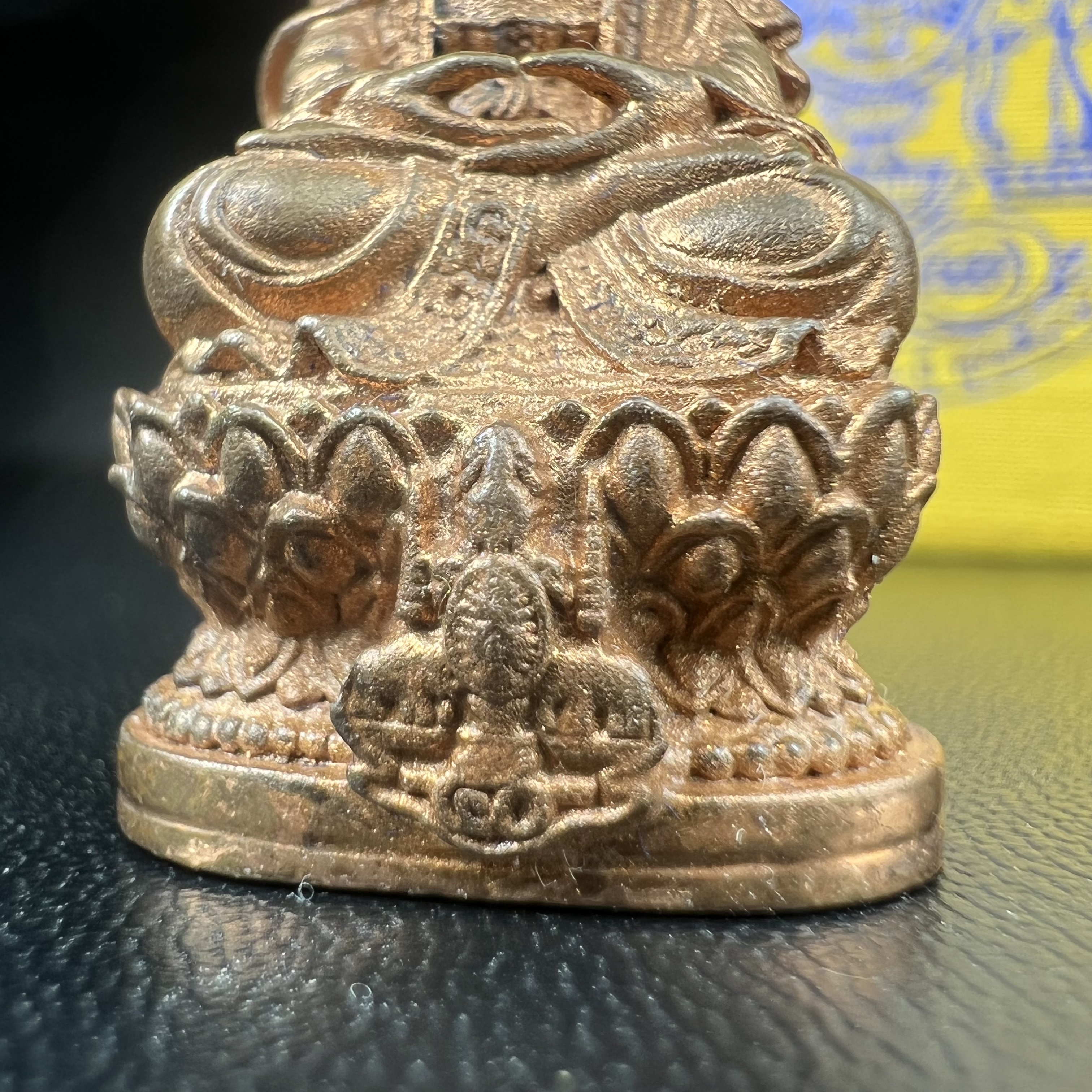 พระกริ่งจีน "ต้าเยิ่นถะ" (เนื้อทองทิพย์)(สร้างน้อยหายากพบเจอน้อย) รุ่น กาญจนาภิเษก ครองราชย์ 50 ปี วัดบวรนิเวศวิหาร ปี2538 (คัดสภาพสวยเดิม พิธีใหญ่ พุทธศิลป์งดงาม)1 ใน 3500 องค์