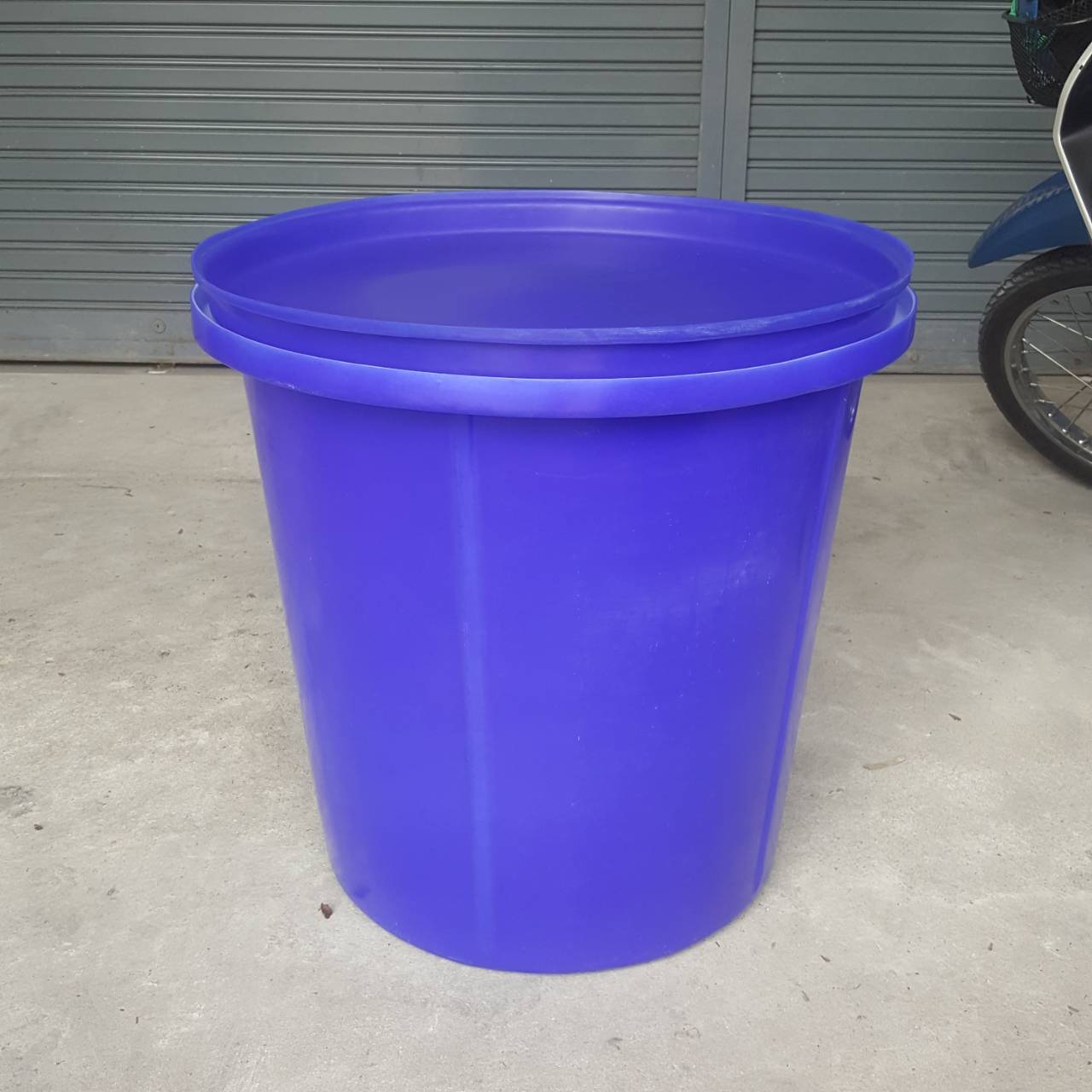 ถังกลมปากกว้าง 100 ลิตร