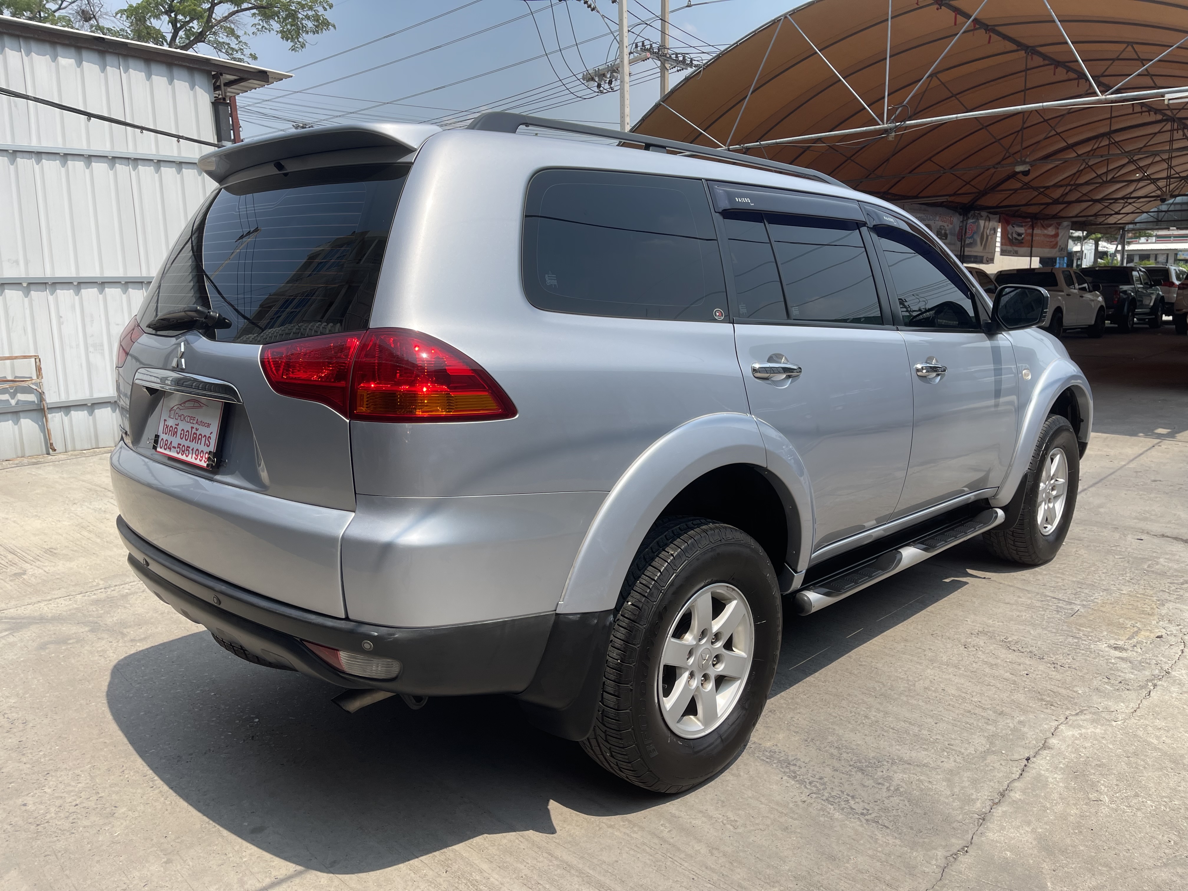 Mitsubishi Pajero Sport 2.5 GT 2WD At 2011 เงิน