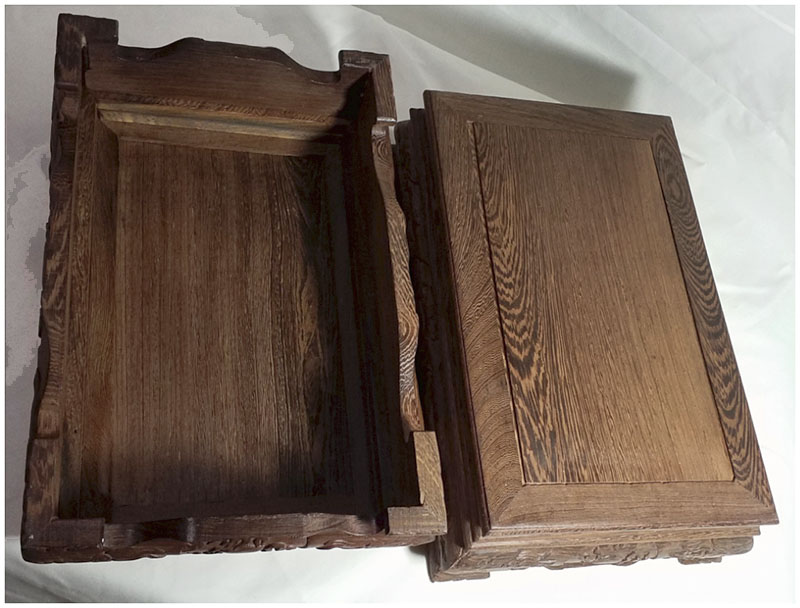 กี๋หรือฐานไม้สไตล์จีน ขาสิงห์ ท๊อปประมาณ18cmx28.5cm ตัวละ