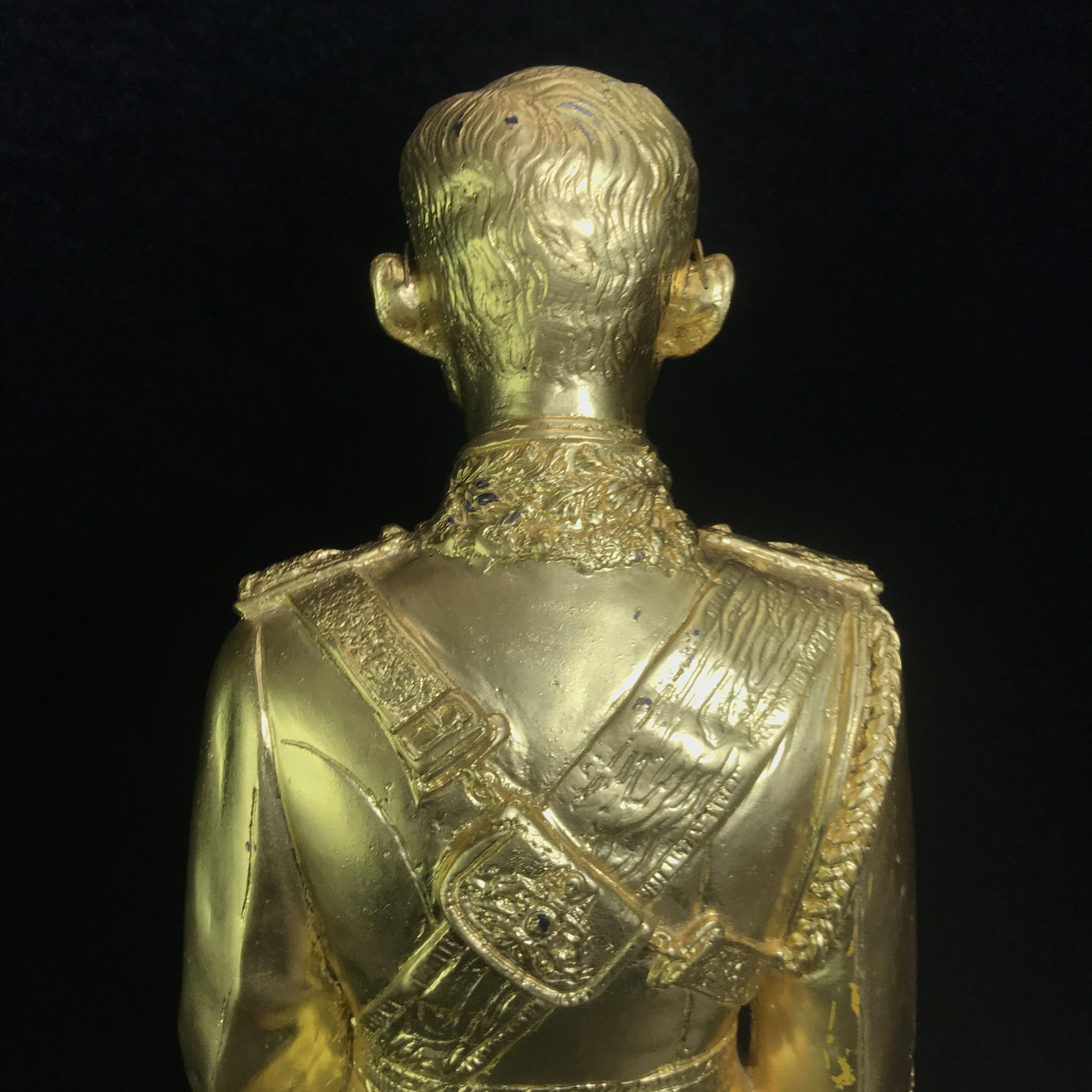 พระบรมรูปหล่อในหลวงรัชการที่ 9 โดยพระบรมราชานุญาต ที่ระลึกโครงการจัดสร้างโรงพยาบาลราชพิพัฒน์ ในมหามงคลวโรกาสพระราชพิธีกาญจนาภิเษก ทรงครองสิริราชสมบัติครบ 50 ปี พ.ศ.2539 (พิธีใหญ่ปลุกเสกวัดพระแก้ว)