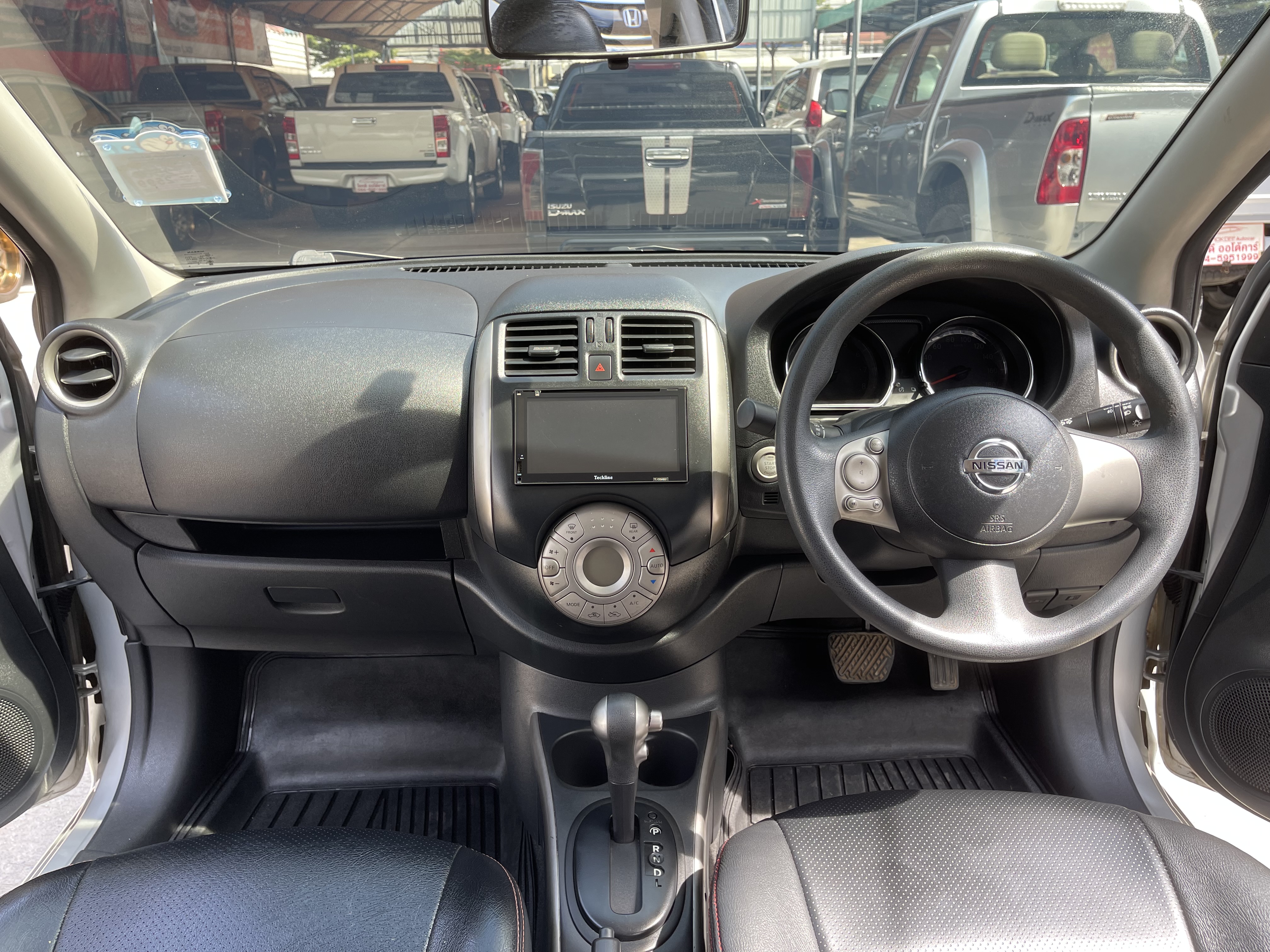 Nissan Almera 1.2 VL At 2012 เงิน