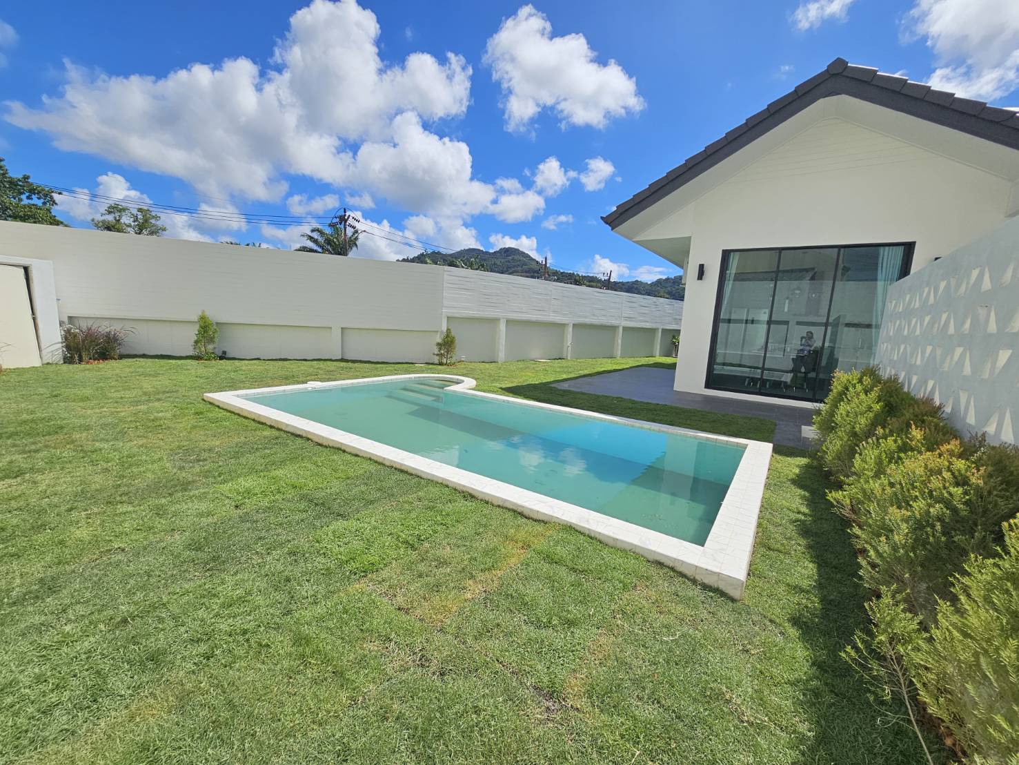 For Sales : Kathu, Private Pool Villa, 4 Bedrooms 2 Bathrooms