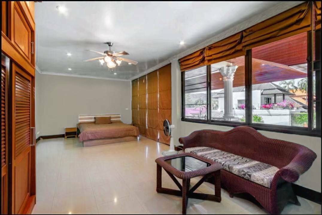 For Rent : Rawai, Private Pool Viila, 5 bedrooms 5 bathrooms