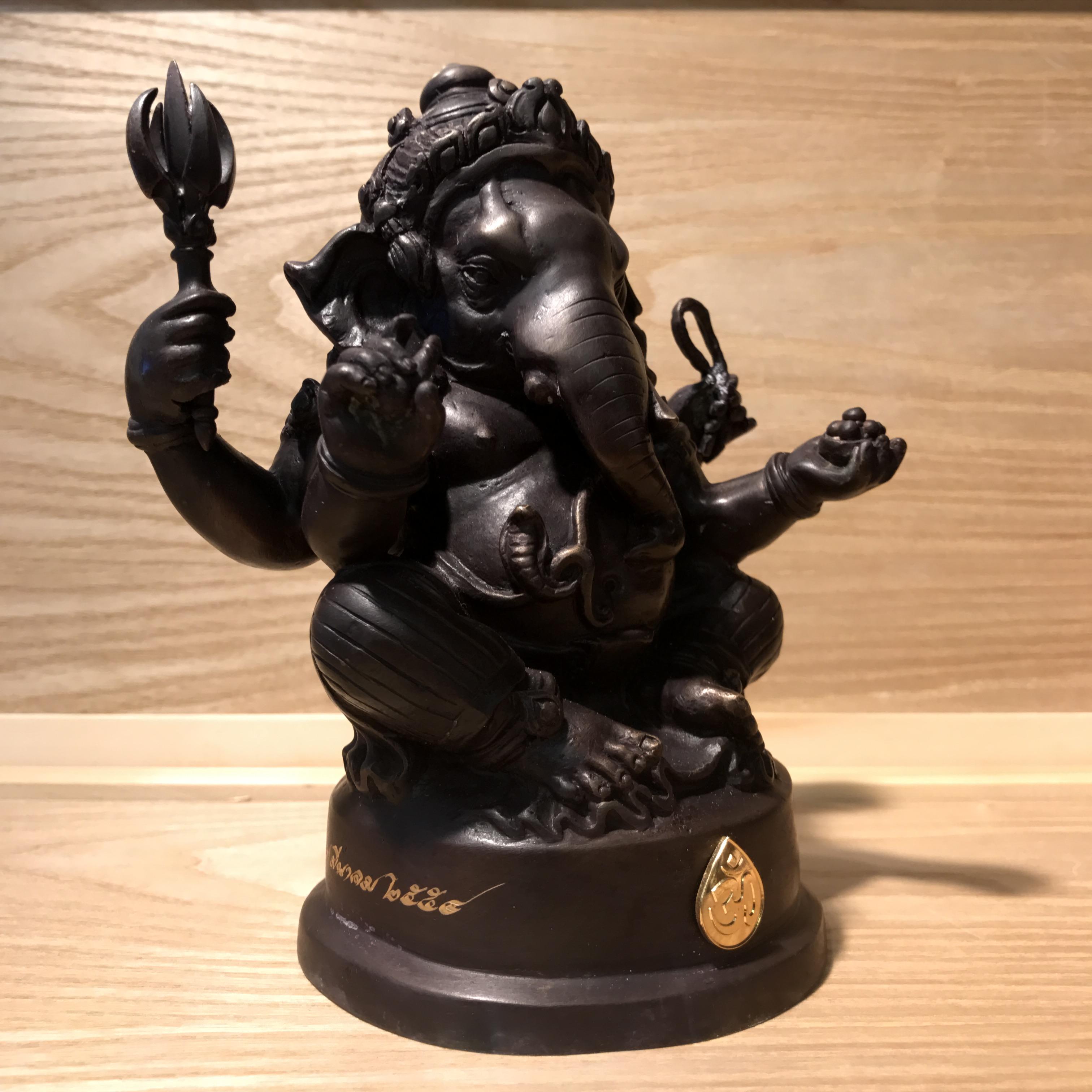 พระพิฆเนศ รุ่นครบรอบ100 ปี กรมศิลปากร ปี2556 ขนาดบูชา ปางบรมครู(องค์นั่ง)หน้าตัก 4 นิ้วครึ่ง No.2541