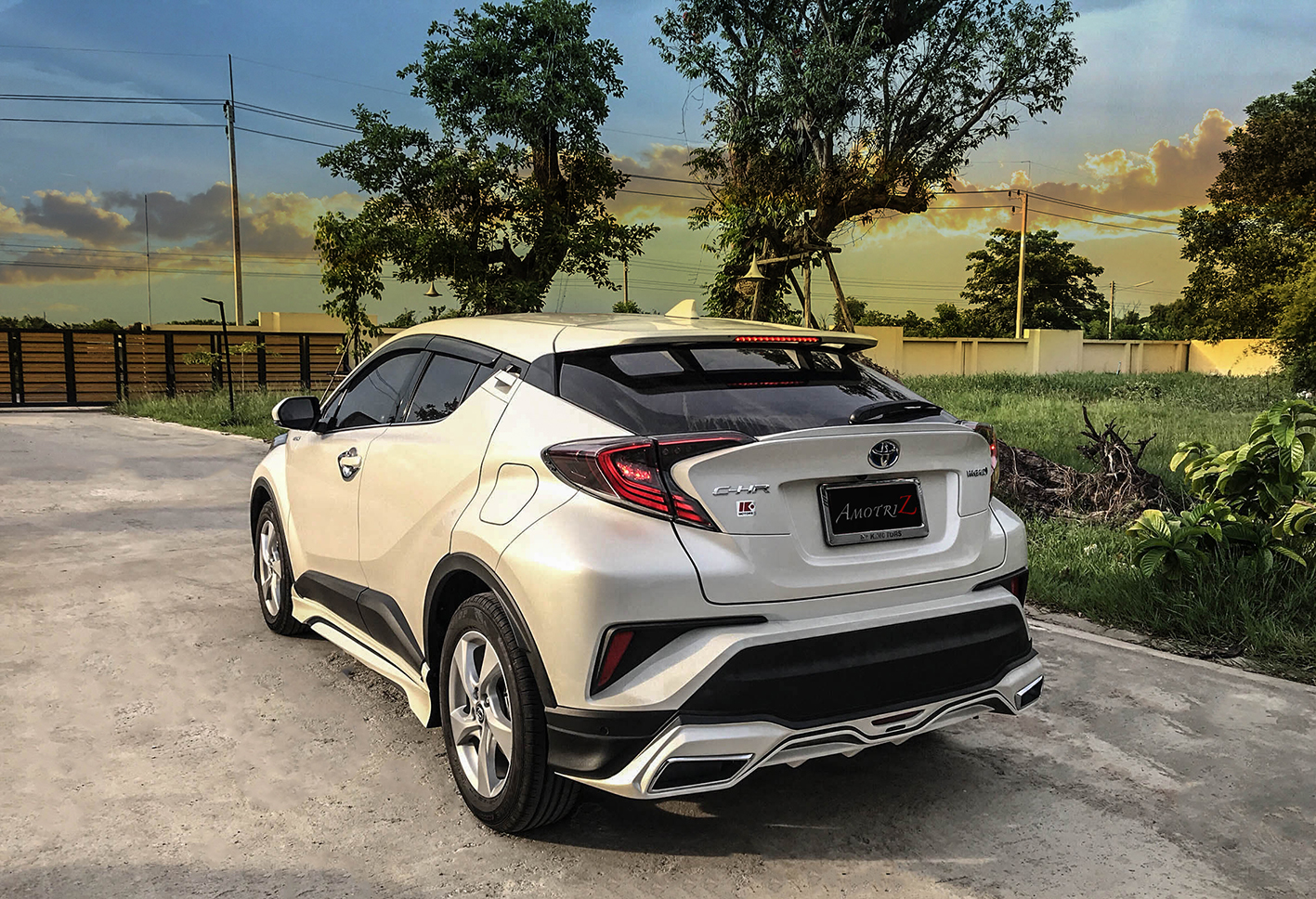 Toyota C-HR Space 2018 body kits by Amotriz