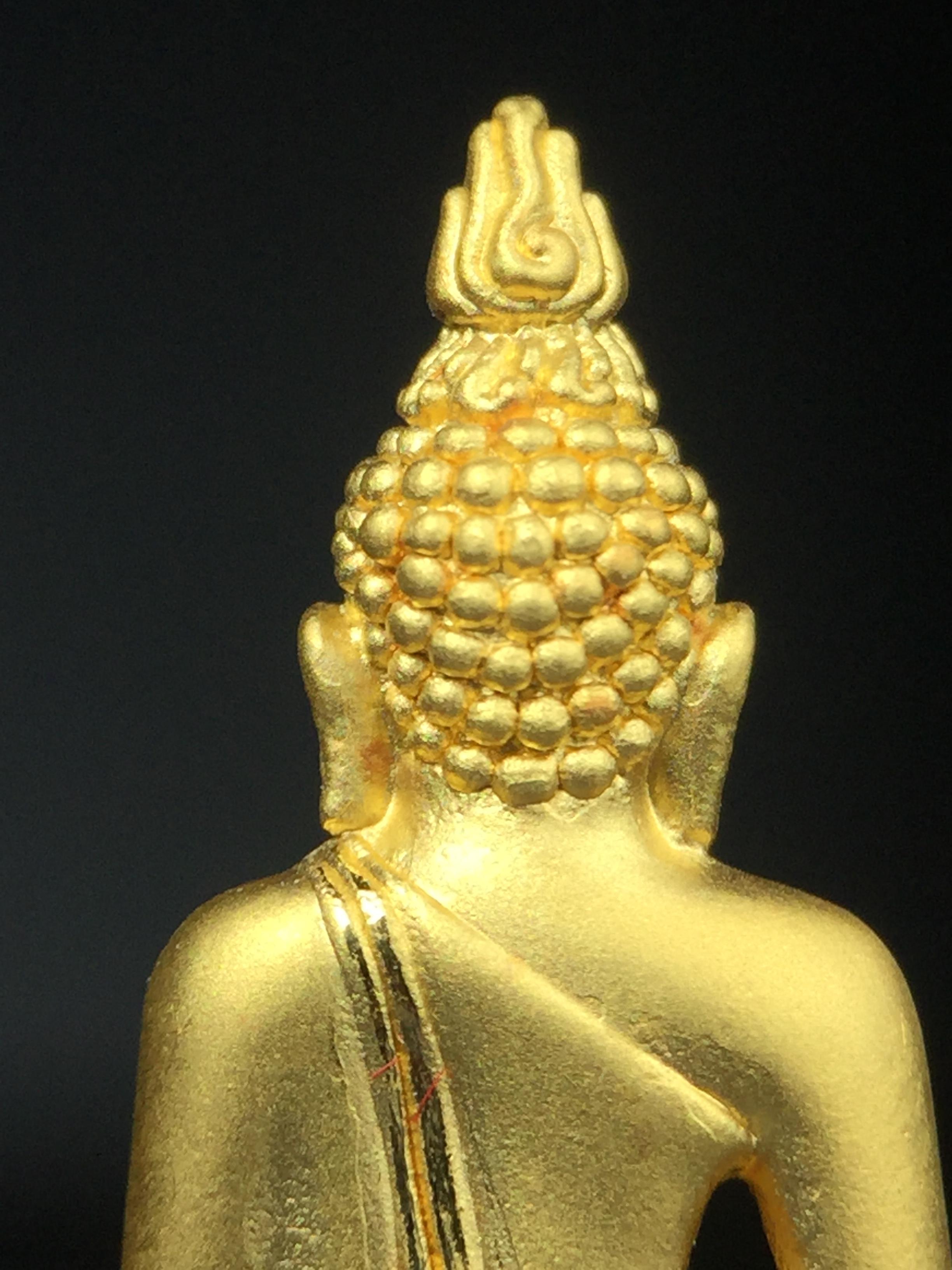 พระไพรีพินาศ รุ่นมหามงคล 72 พรรษา (6 รอบ) ในหลวงรัชกาลที่9 ปี2542 พิมพ์ใหญ่ เนื้อทองคำบริสุทธิ์ 99.9% (ฐานเนื้อนาค)แบบพ่นทรายขัดเงาบางส่วน(สภาพสวยเดิมกล่องบรรจุเดิมครบสมบูรณ์)องค์พิเศษกรรมการ(พบเจอน้อยหายากมาก)