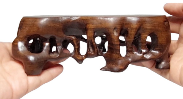 กี๋หรือฐานไม้สำหรับวางของตั้งโชว์ทรงราก ขนาดเล็ก