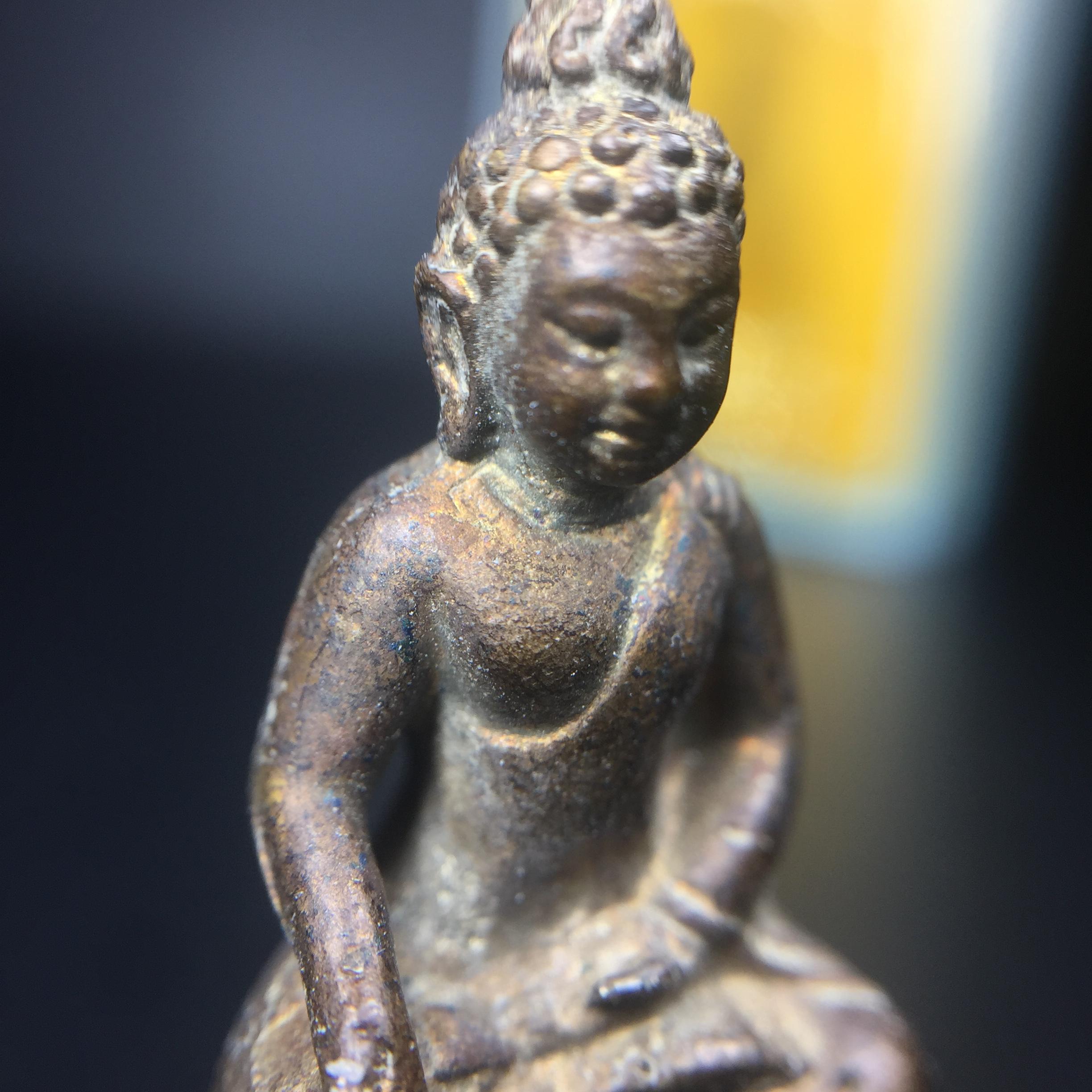 พระกริ่งไพรีพินาศ วัดบวรนิเวศ ปี2530 เนื้อทองผสม ที่ระลึกครบรอบ30ปี ธนาคารทหารไทย (มีส่วนผสมของชนวนเก่าของไพรีพินาศรุ่นแรก)อานุภาพยิ่งใหญ่ กำราบศัตรูพ่ายสิ้น พระไพรีพินาศ