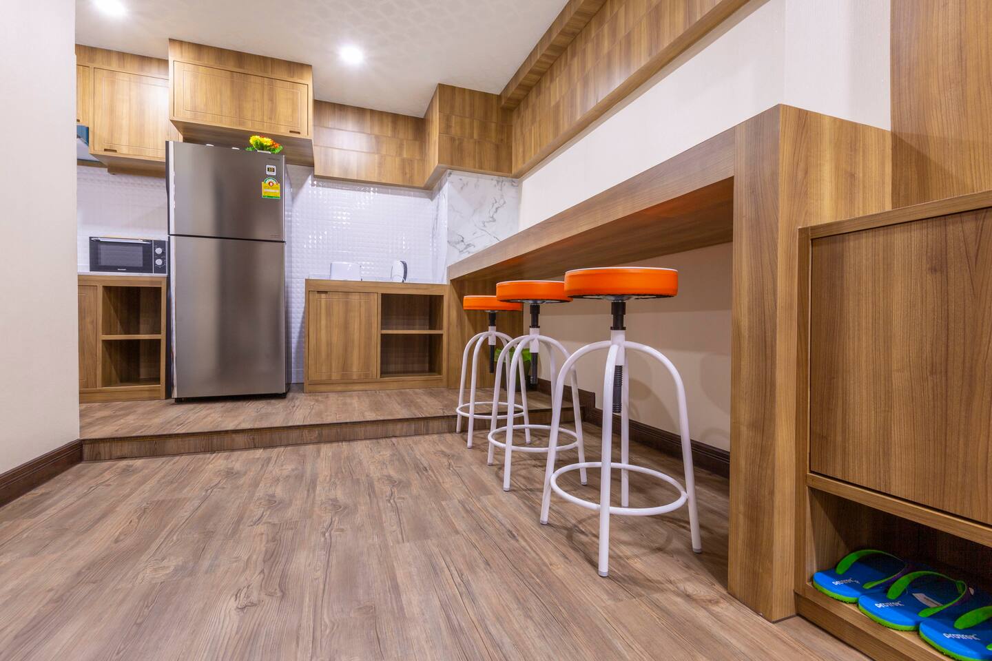 For Rent : Patong Town House 3 Story Sea View 3 bedrooms, 4.5 bathrooms.