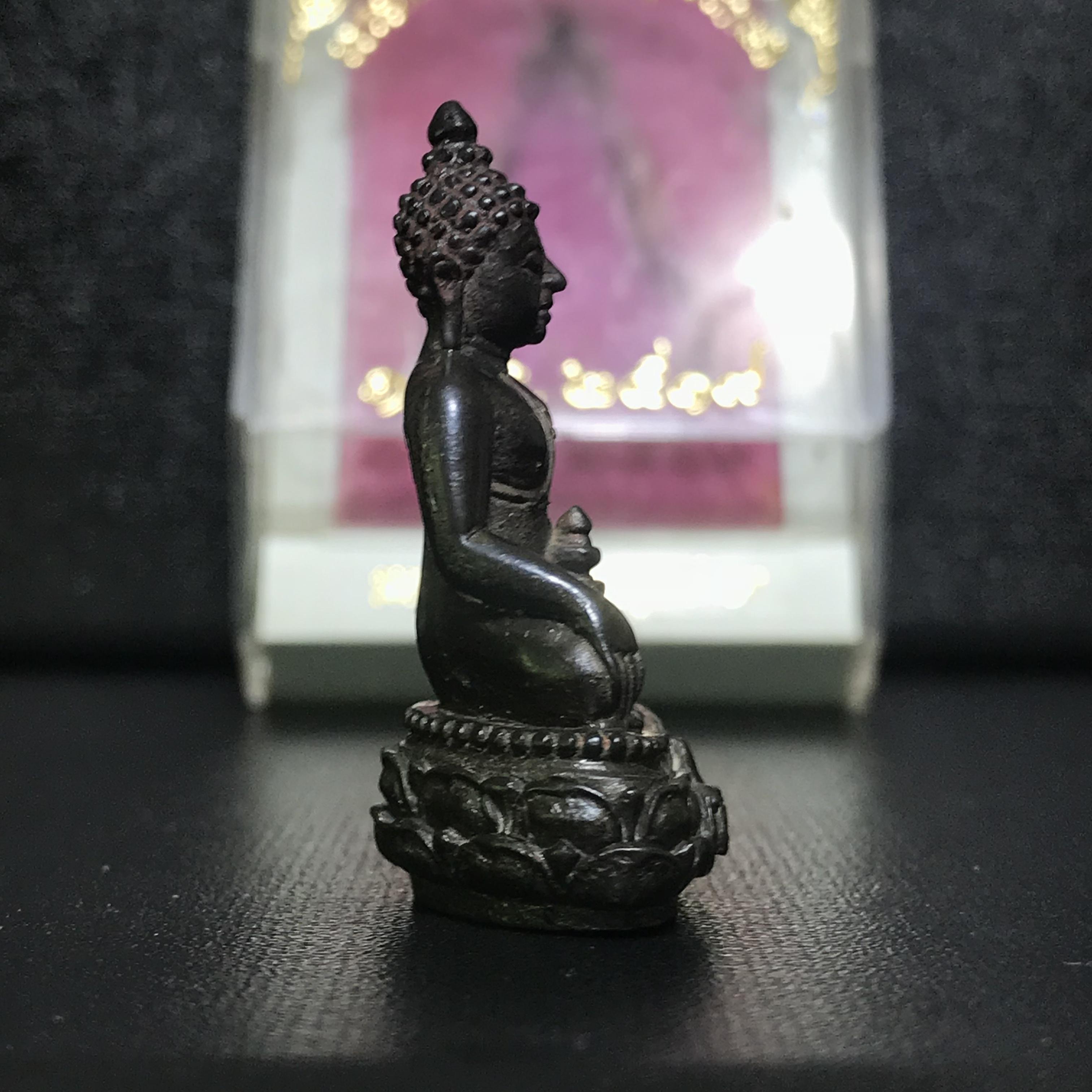 พระกริ่งไทยพุทธคุณรักษา อ.ไสว ปี2519 เนื้อนวโลหะ กล่องบรรจุเดิมสภาพสวยหายาก