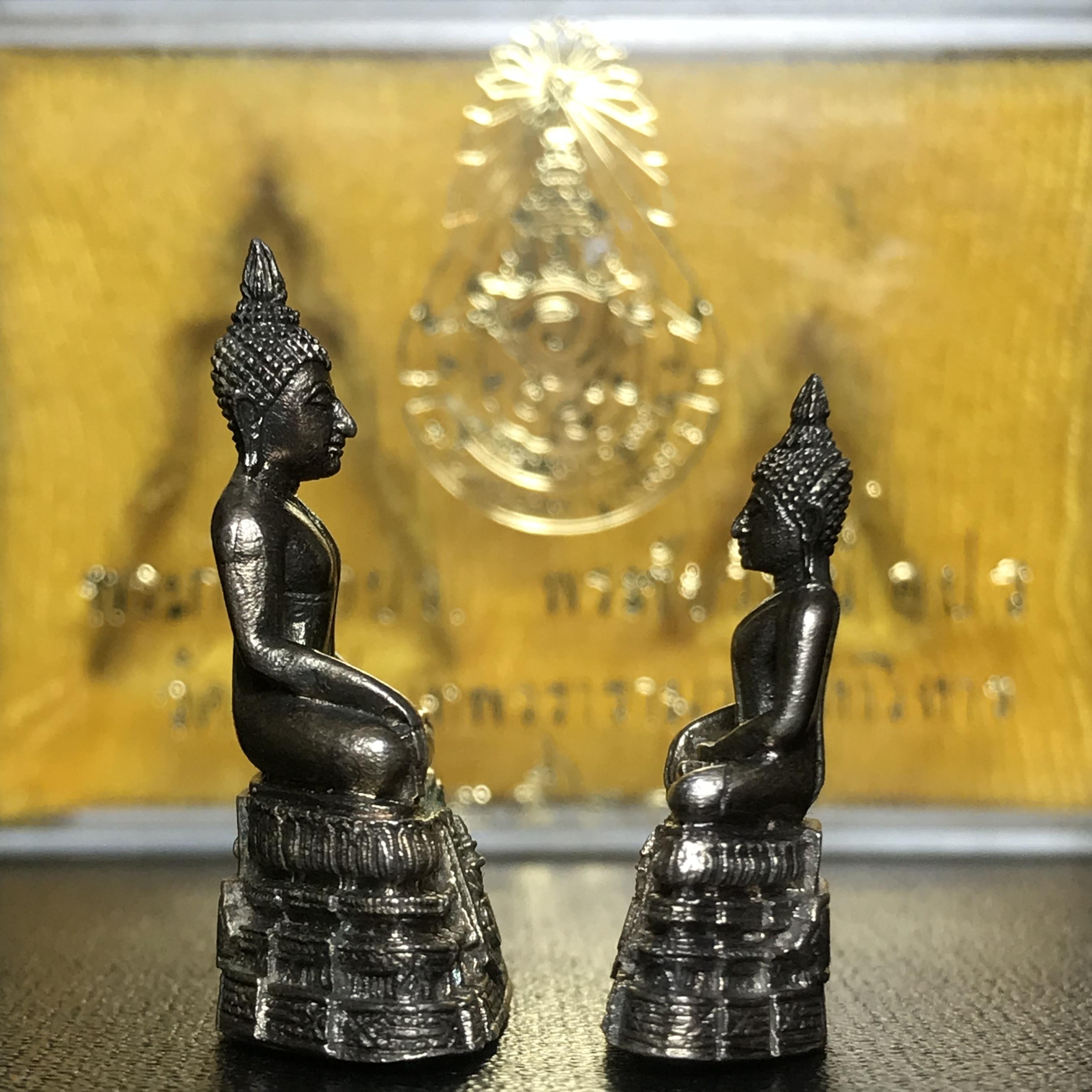 พระกริ่ง-พระชัยวัฒน์ พระศรีศากยมุนี อปร.วัดสุทัศนเทพวราราม พ.ศ.2521ชุดเนื้อเงินหายาก(ในหลวงรัชกาลที่9 เสด็จเททอง)