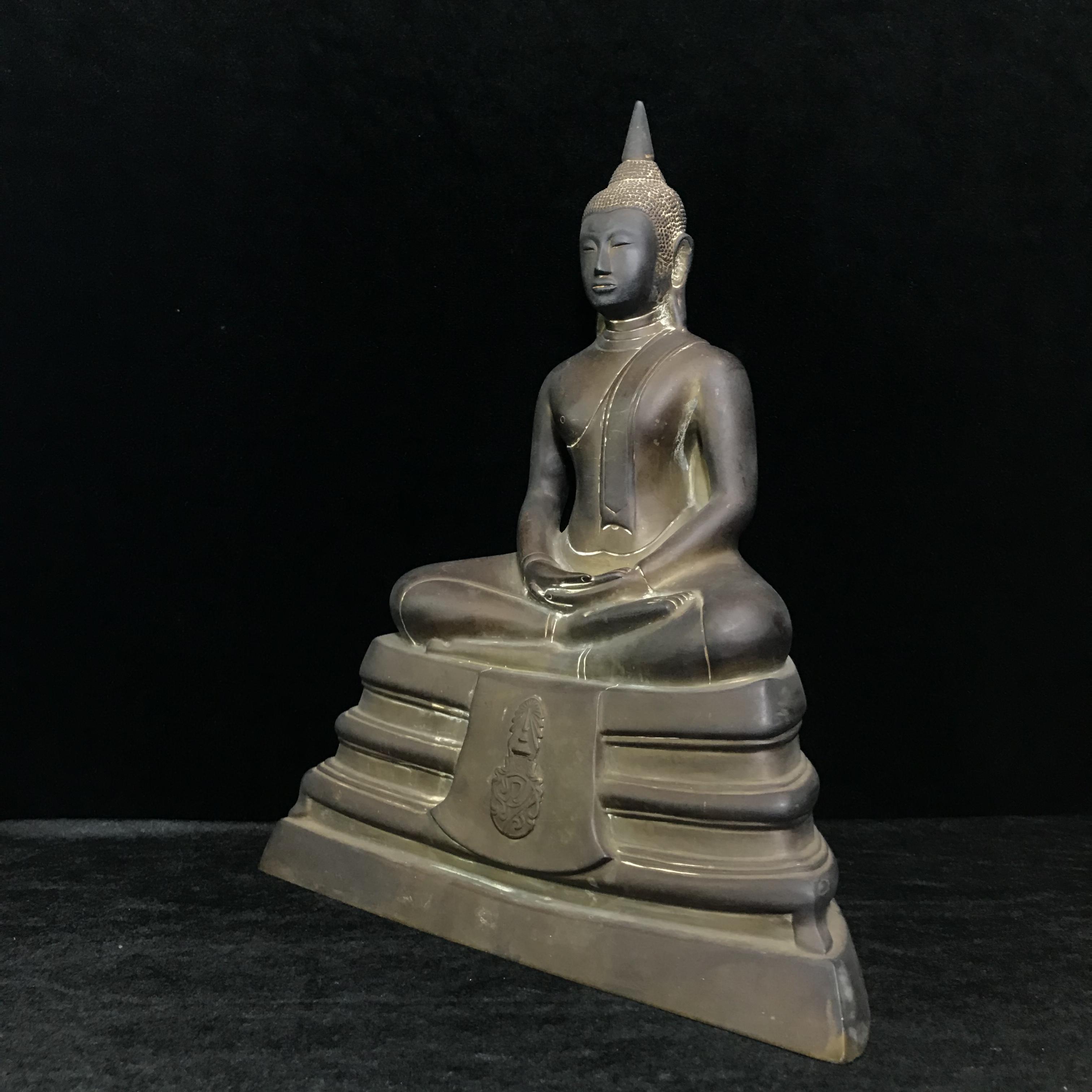 พระบูชาพระพุทธโสธร ภปร. รุ่นย้อนยุค ปี2539 กาญจนาภิเษกครองราชสมบัติครบ 50ปี หน้าตัก 7นิ้ว หมายเลข00742