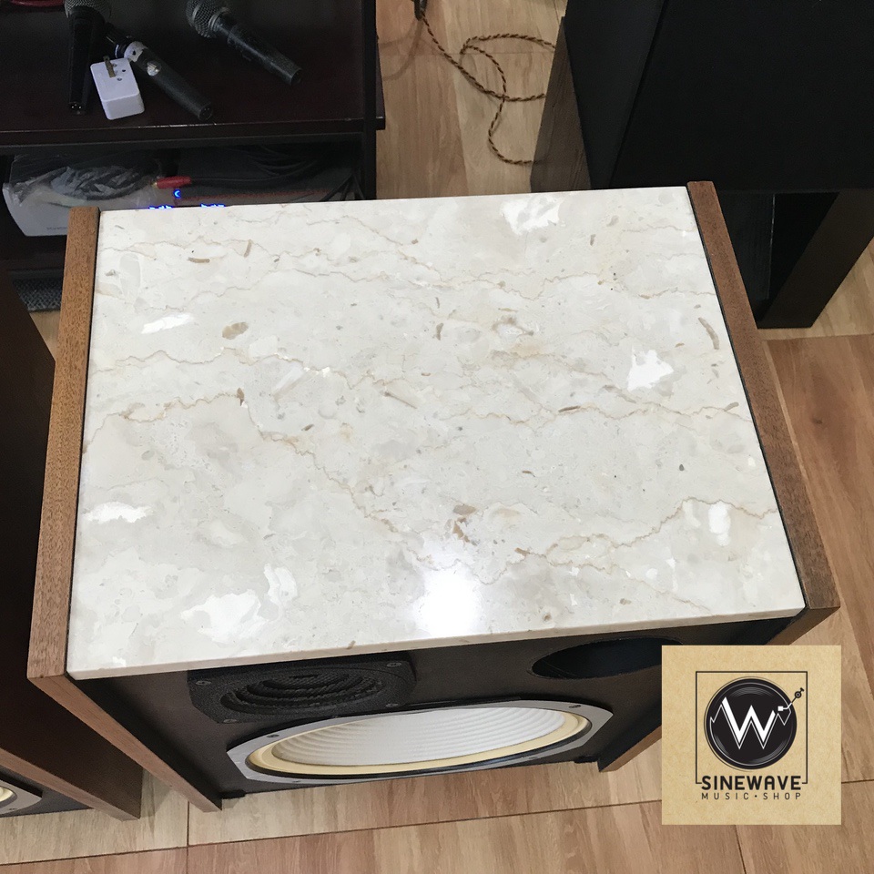 ลำโพง ยี่ห้อ JBL รุ่น L101 Lancer (Made in USA)