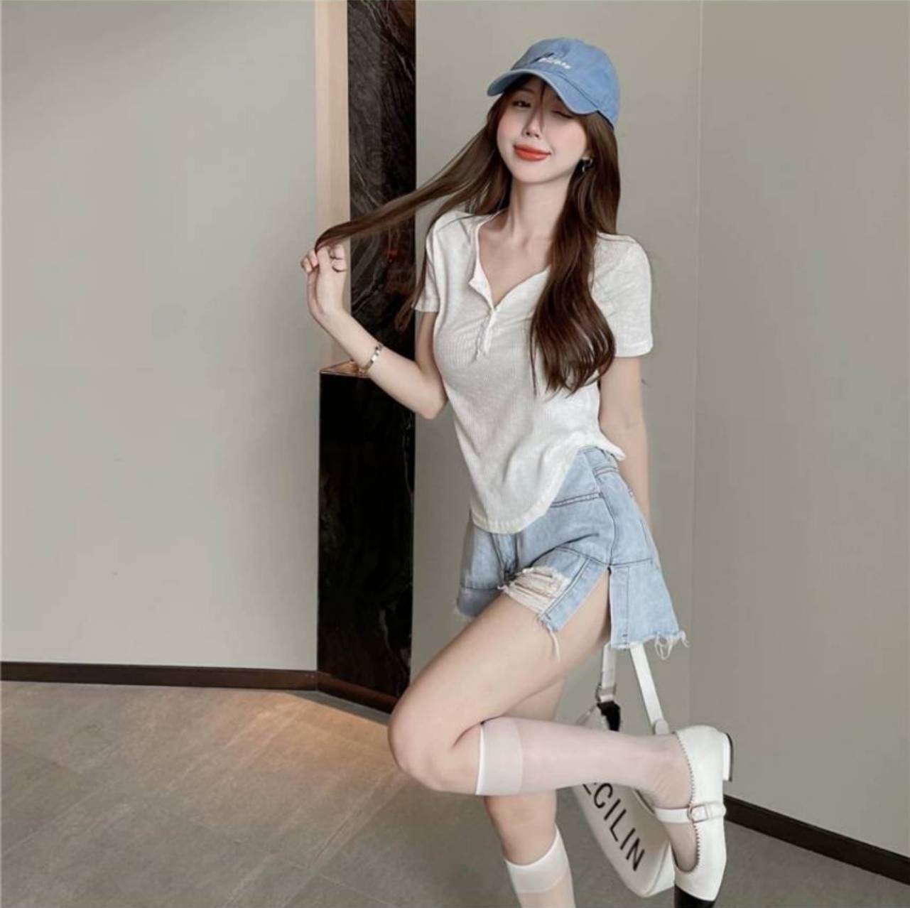 กระดุมแขนสั้น