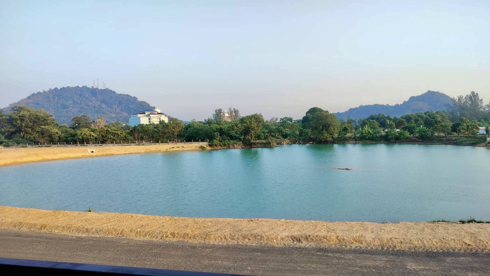 For Sales : Phuket Town, New renovated twin house, 3 Bedrooms 2 Bathrooms