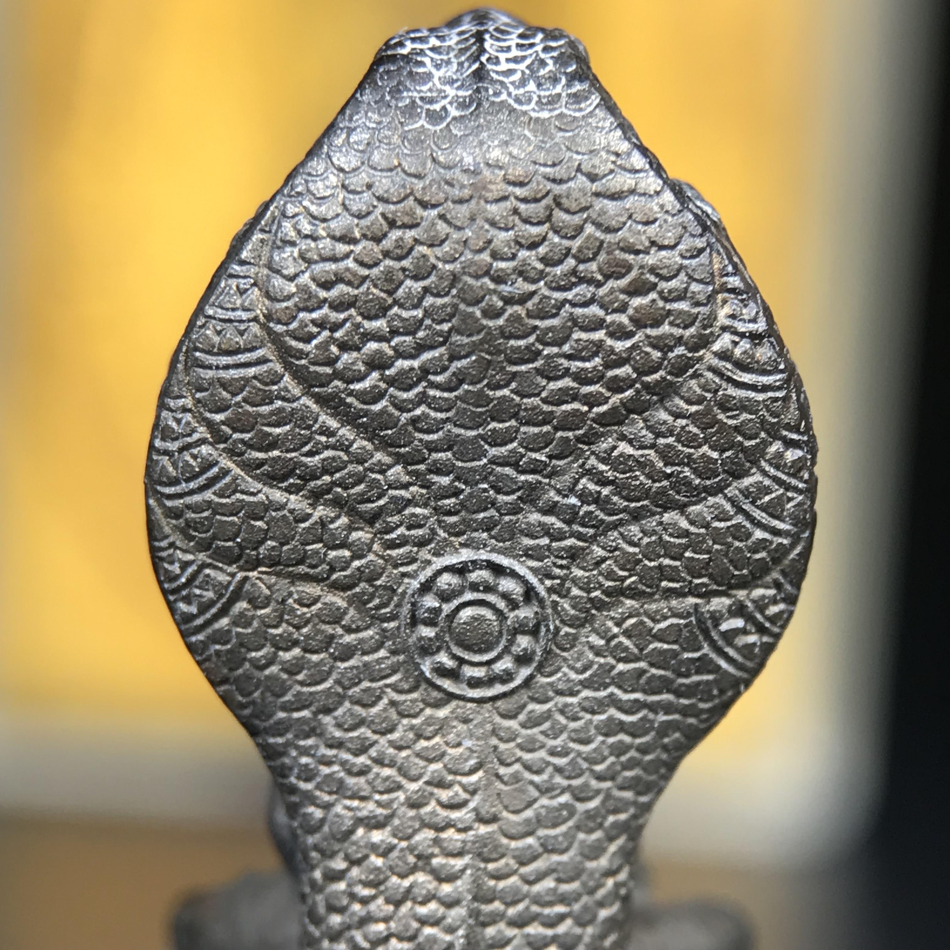 พระพุทธรูปนาคปรกปางมารวิชัย สธ. เนื่องวโรกาสสมเด็จพระเทพรัตนราชสุดาฯทรงเจริญพระชนมายุครบ 3รอบ ปี2534 พระกริ่งนวโลหะ พิธีพุทธาภิเษก ณ วัดบวรนิเวศวิหาร โดยมีสมเด็จพระญาณสังวรสมเด็จพระสังฆราชเป็นองค์ประธาน(พิธีใหญ่ มวลสารดี พุทธศิลป์งดงาม)อุดมวลสารผงจิตรลดา