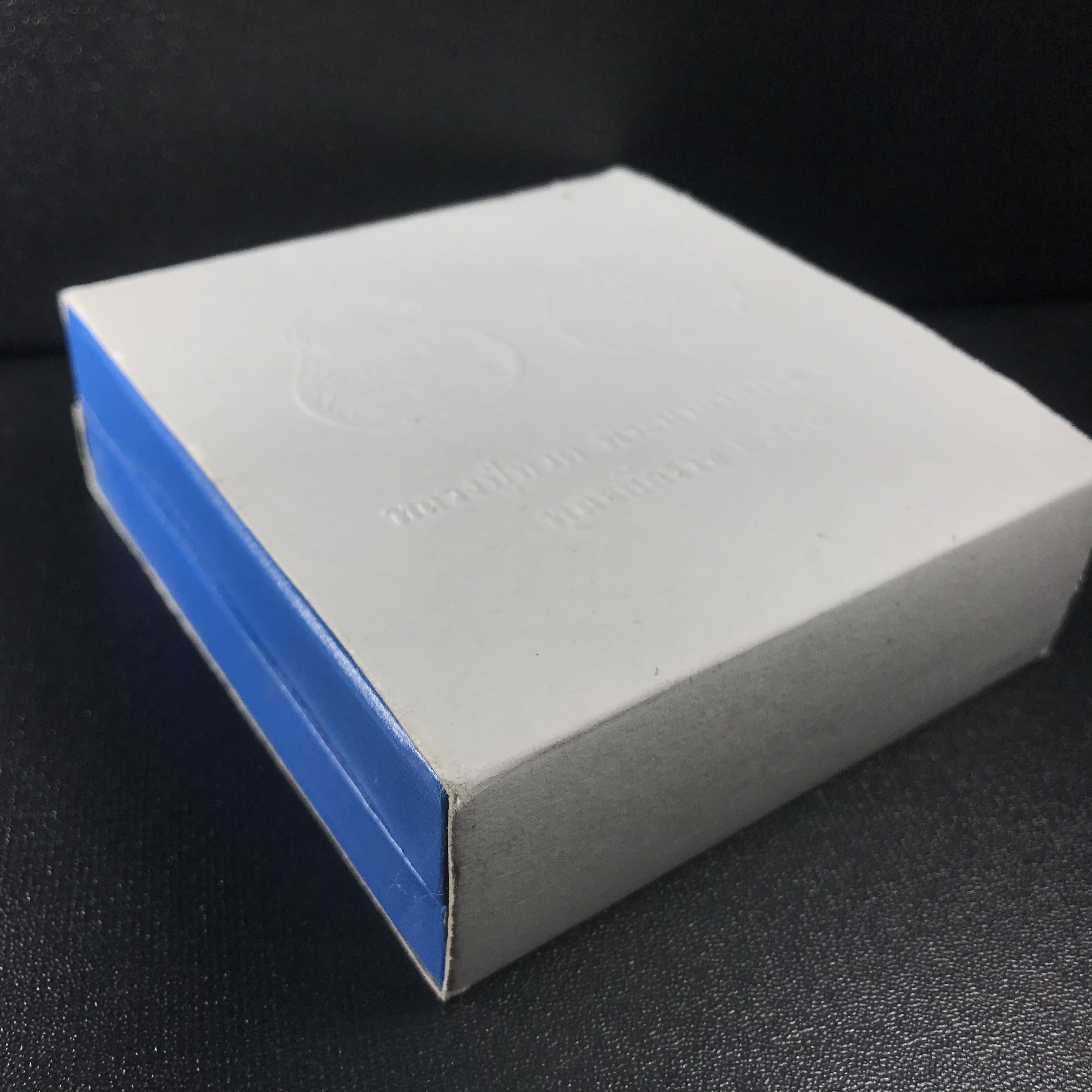 เหรียญหลวงปู่ทวด พระนามาภิไธย สก. แบบงานฉลุโบราณ(HAND MADE) ปี 2544 เนื้อเงิน(1 ใน 2000 เหรียญ)