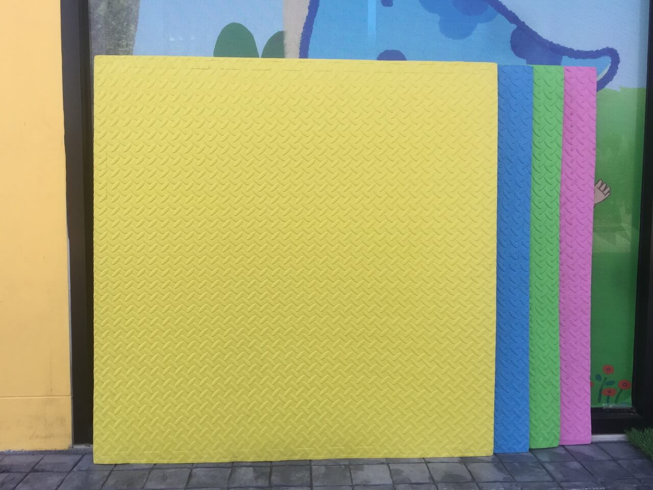 พื้นโฟม EVA กันกระแทก 1.5 ซม.