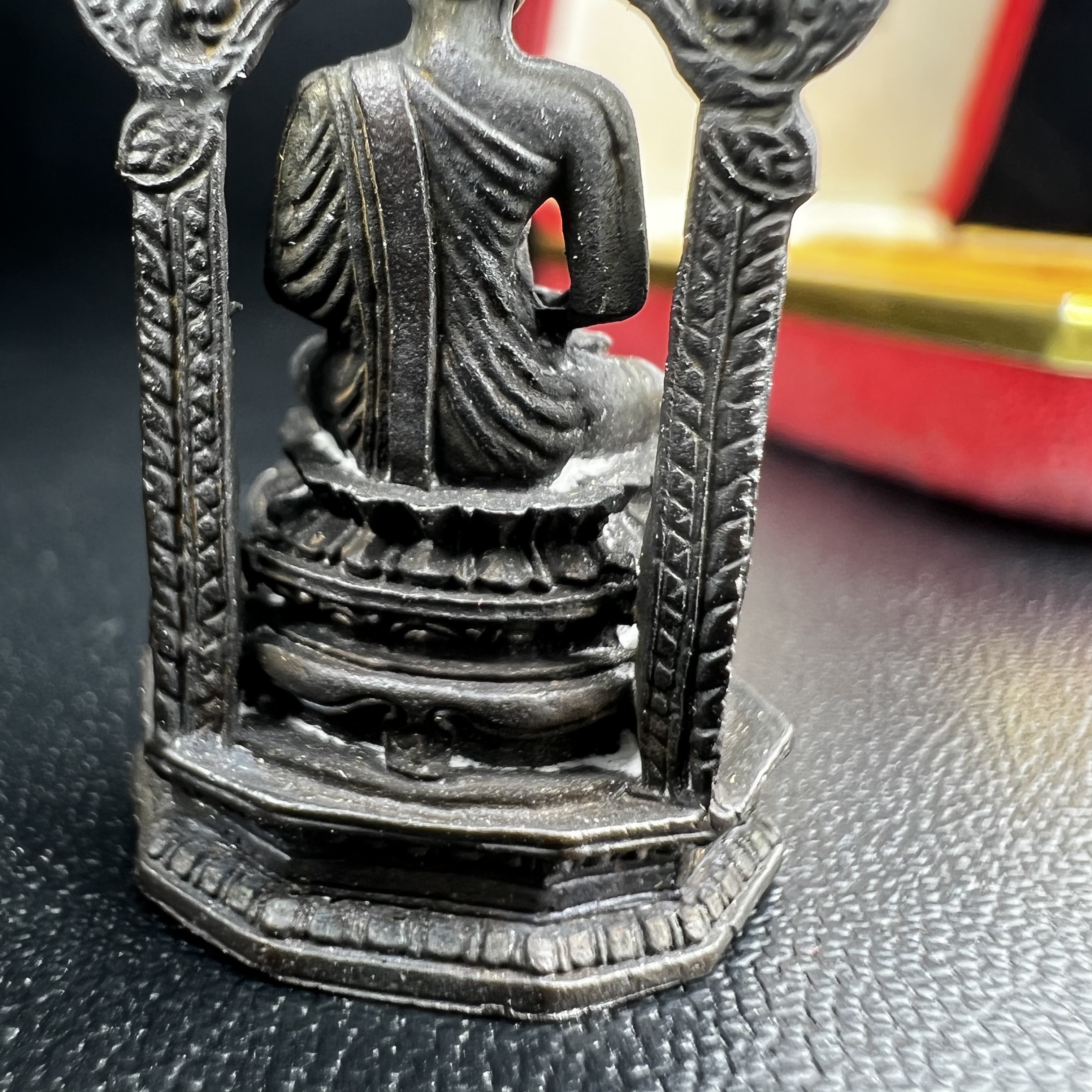 กริ่งพระพุทธนิรันตราย วัดราชประดิษฐสถิตมหาสีมารามราชวรวิหาร สมโภชกรุงรัตนโกสินทร์ 200ปี พ.ศ.2525 เนื้อนวโลหะ (พิธีใหญ่ เกจิคณาจารย์ในยุคล้นหลาม ในหลวง ร.9 เสด็จร่วมพิธี สมเด็จพระสังฆราชประธานพิธีปลุกเสก)มาพร้อมกล่องบรรจุเดิมครบสมบูรณ์ หายากก(1ใน 1209องค์)