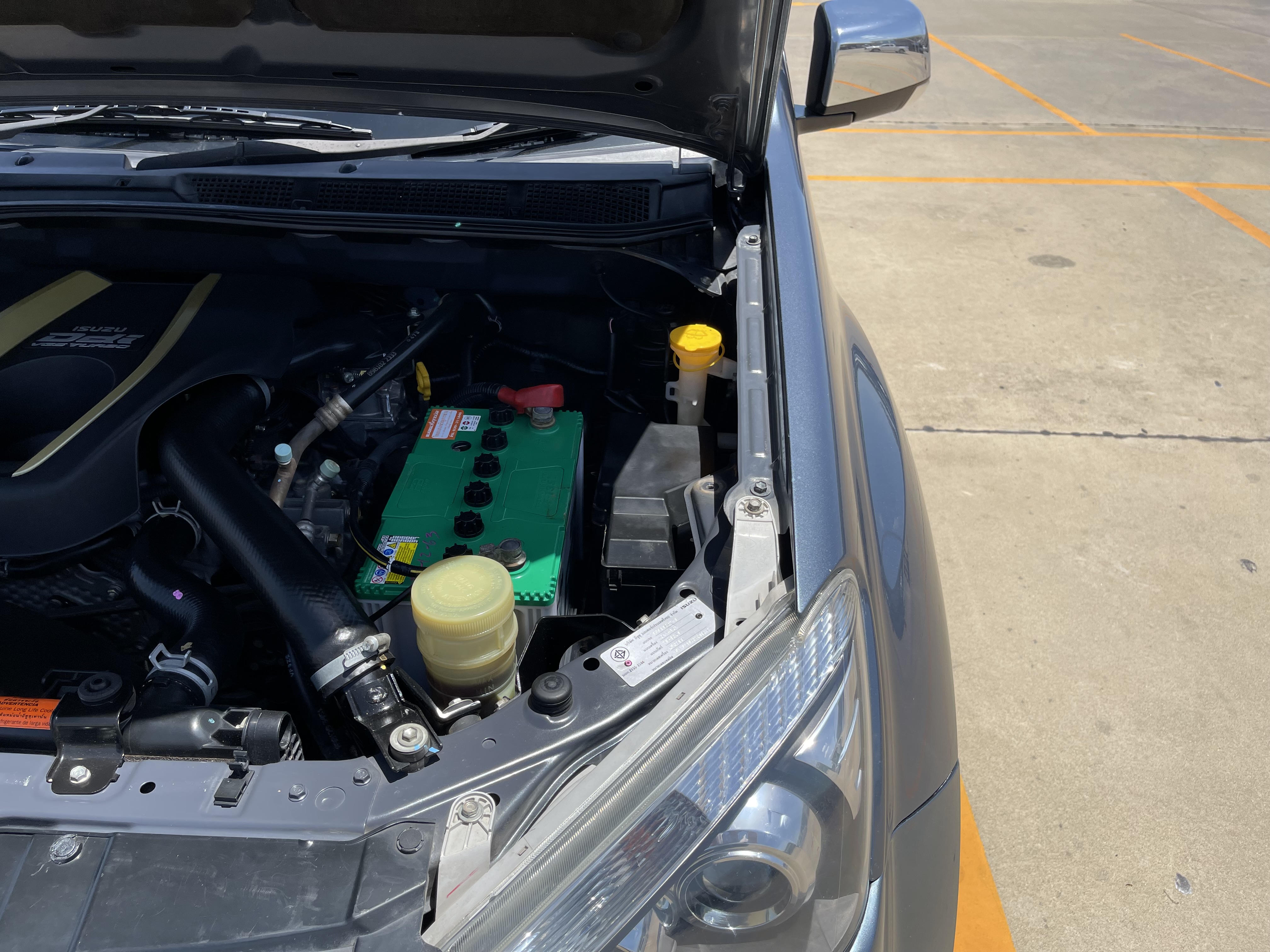 Isuzu Dmax All New 4ประตู Hilander 2.5 Vgs Z Prestige Navi At 2014 เทา