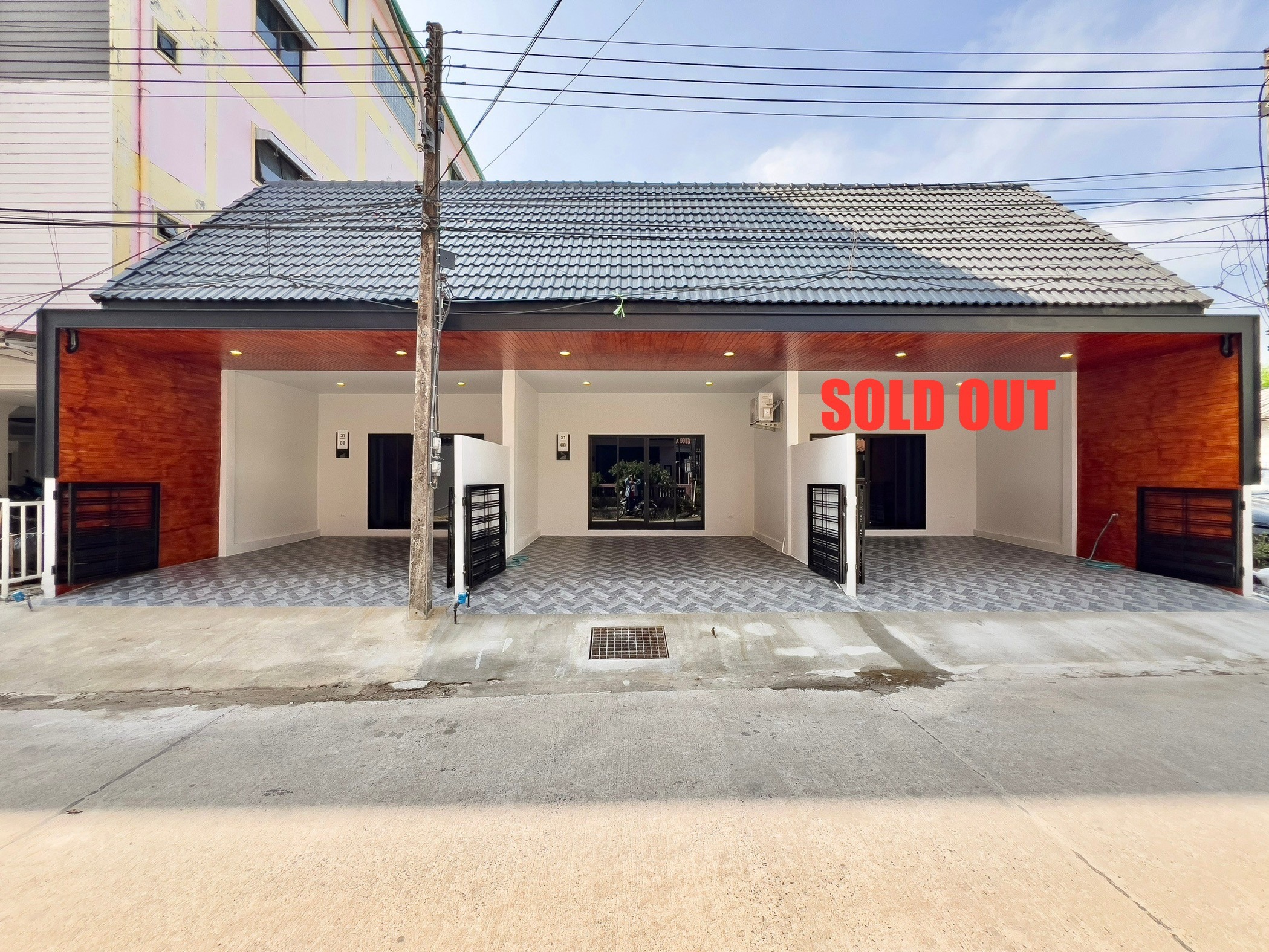 For Sales : Phuket Town, One-story townhome, 3 bedrooms 2 bathrooms