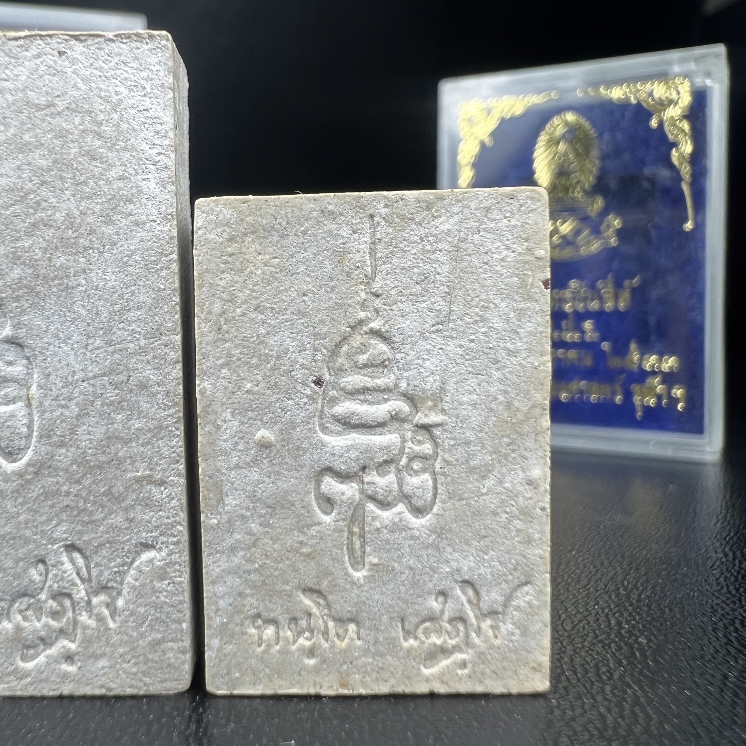 พระพุทธชินสีห์ ภปร. ทันโต เสฏโฐ ปี2533 (พิมพ์ใหญ่+พิมพ์เล็ก) บรรจุพระทนต์ในหลวงรัชกาลที่9 รุ่นเดียวในประวัติศาสตร์ ****รุ่นนี้ขอแนะนำ****