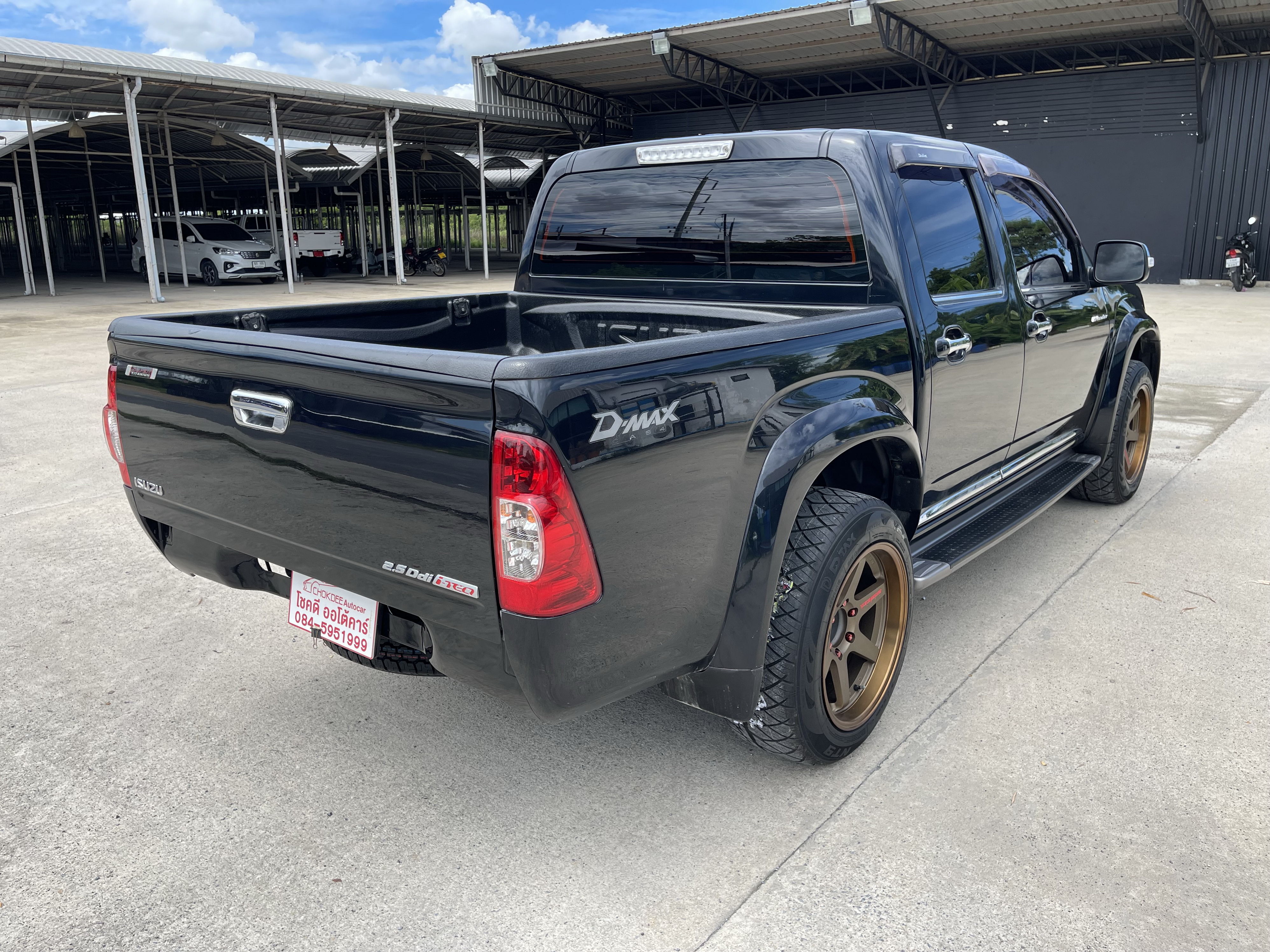 Isuzu Dmax 4ประตู Hilander 2.5 Abs 2011 ดำ