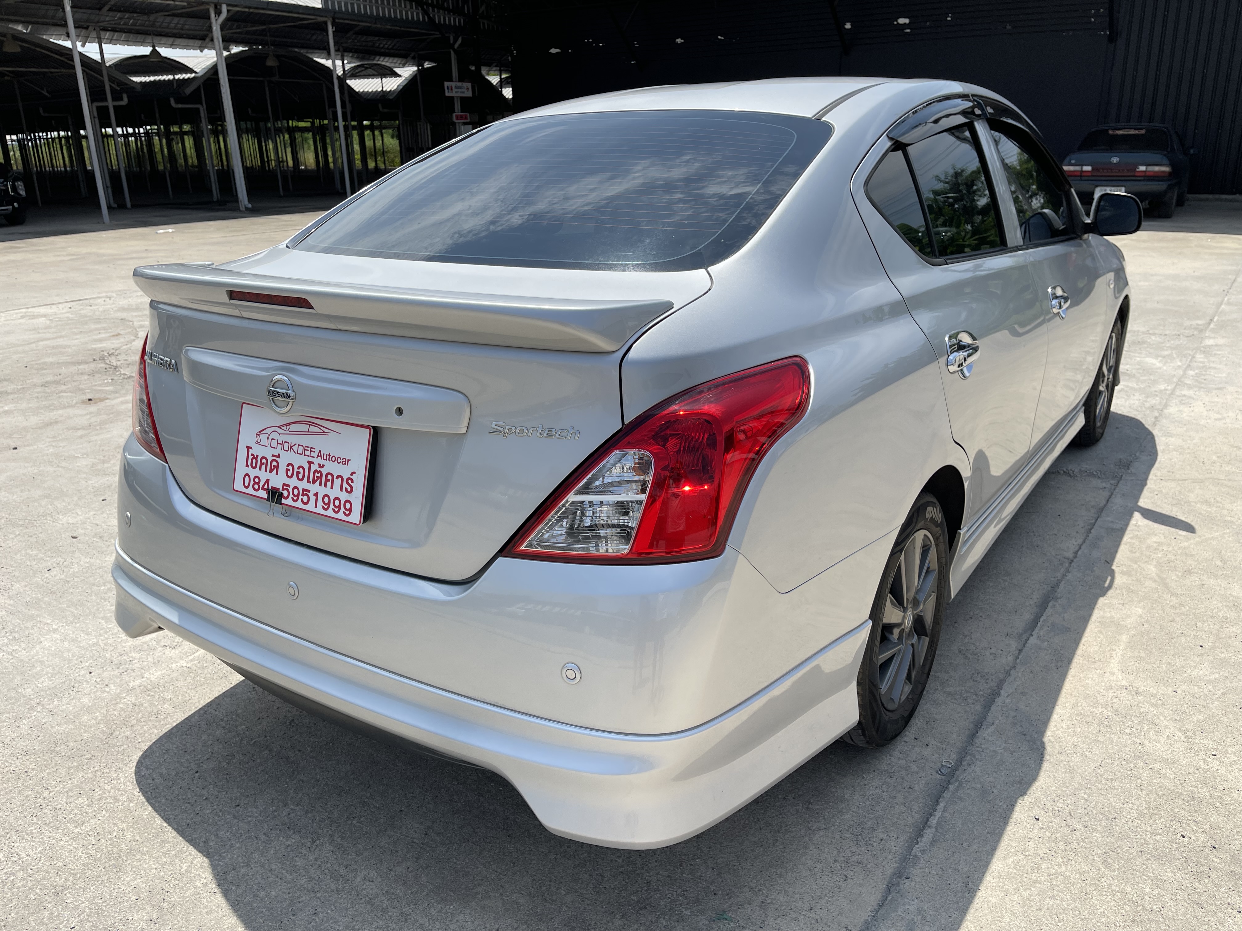 Nissan Almera 1.2 E Sportech 2018 เงิน