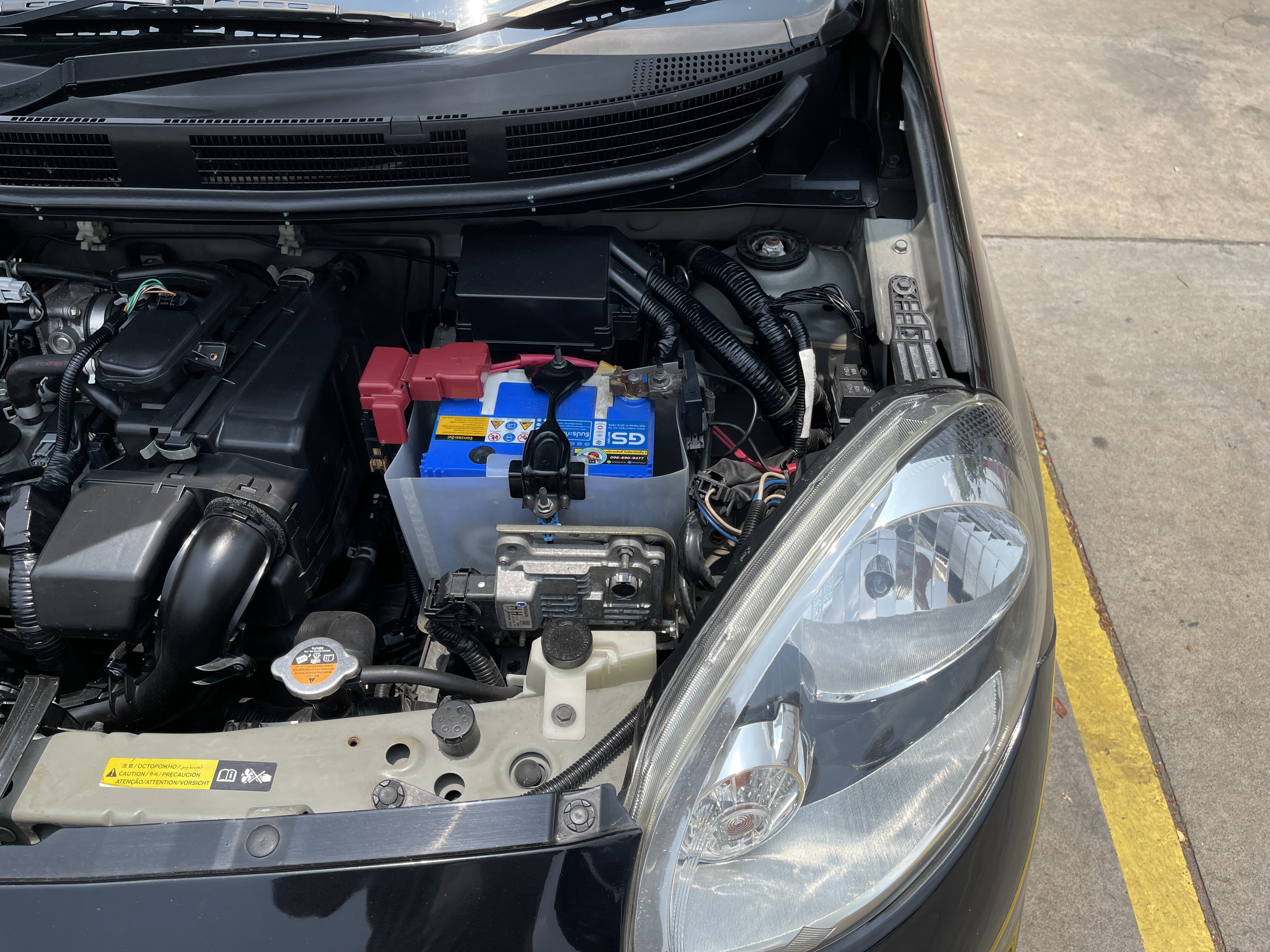 Nissan March 1.2 V At 2013 ดำ