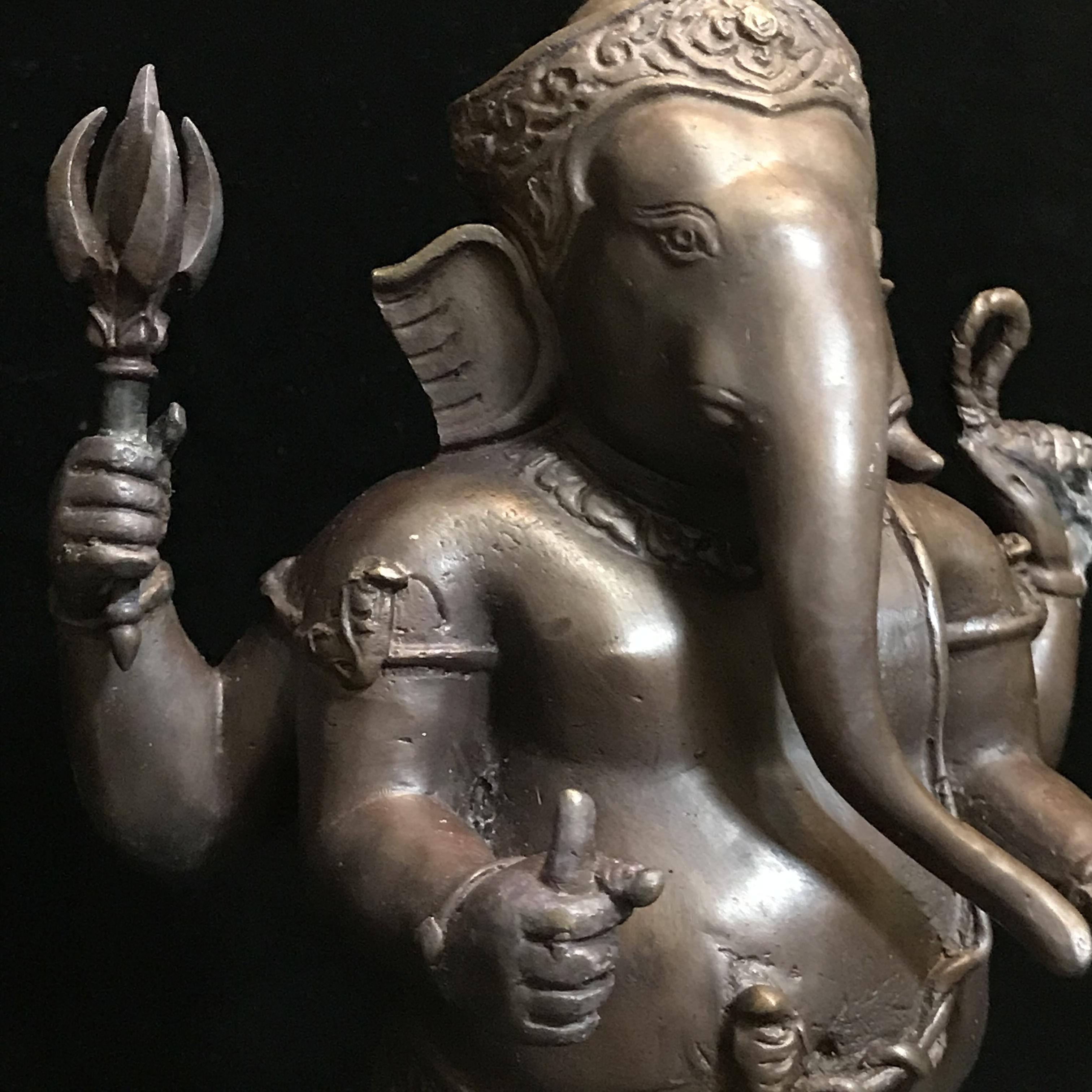 พระพิฆเนศ รุ่นครบรอบ100 ปี กรมศิลปากร ปี2556 ขนาดบูชา ปางประทานพร(องค์ยืน)สูง 10 นิ้วครึ่ง No.3109